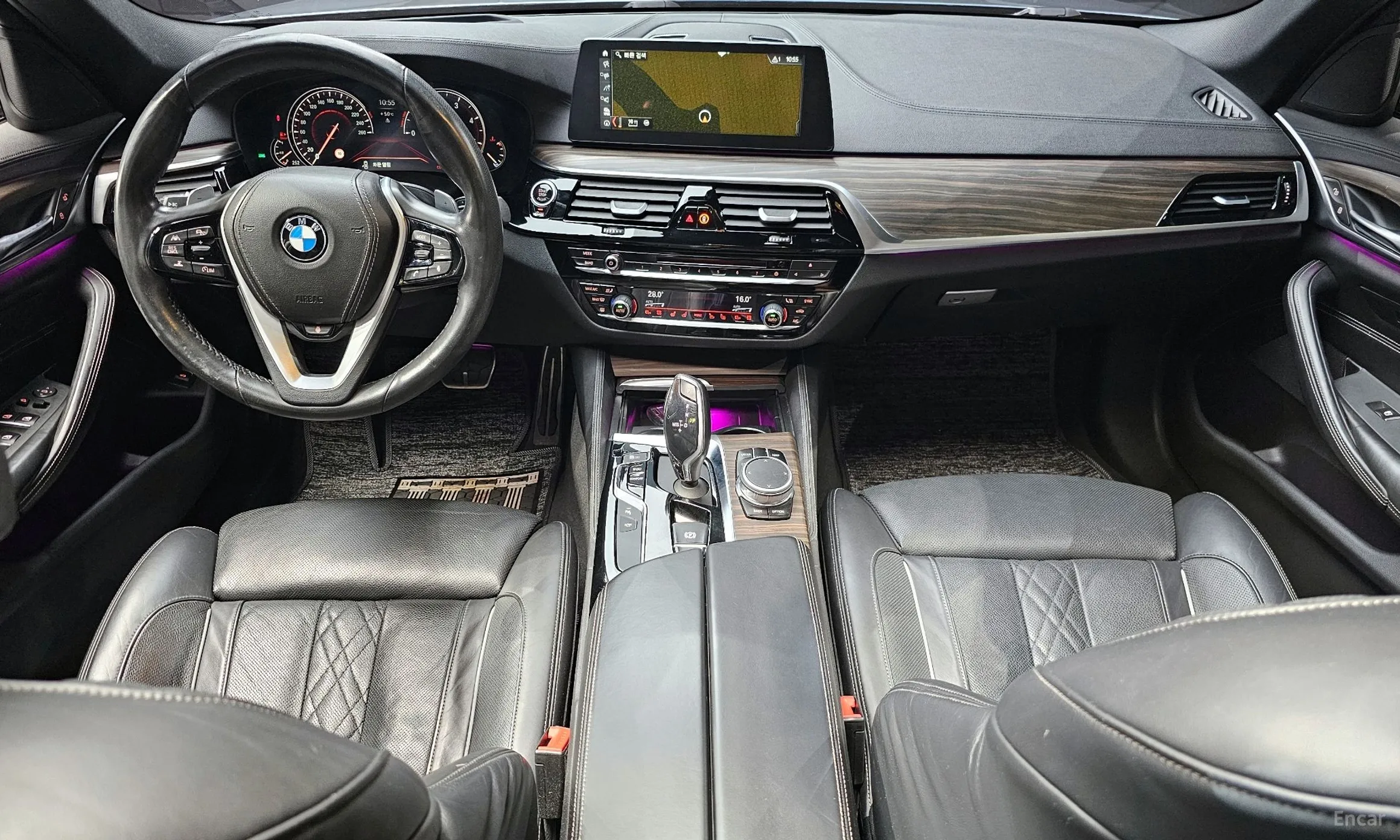 BMW 5 Series (G30) превью 4