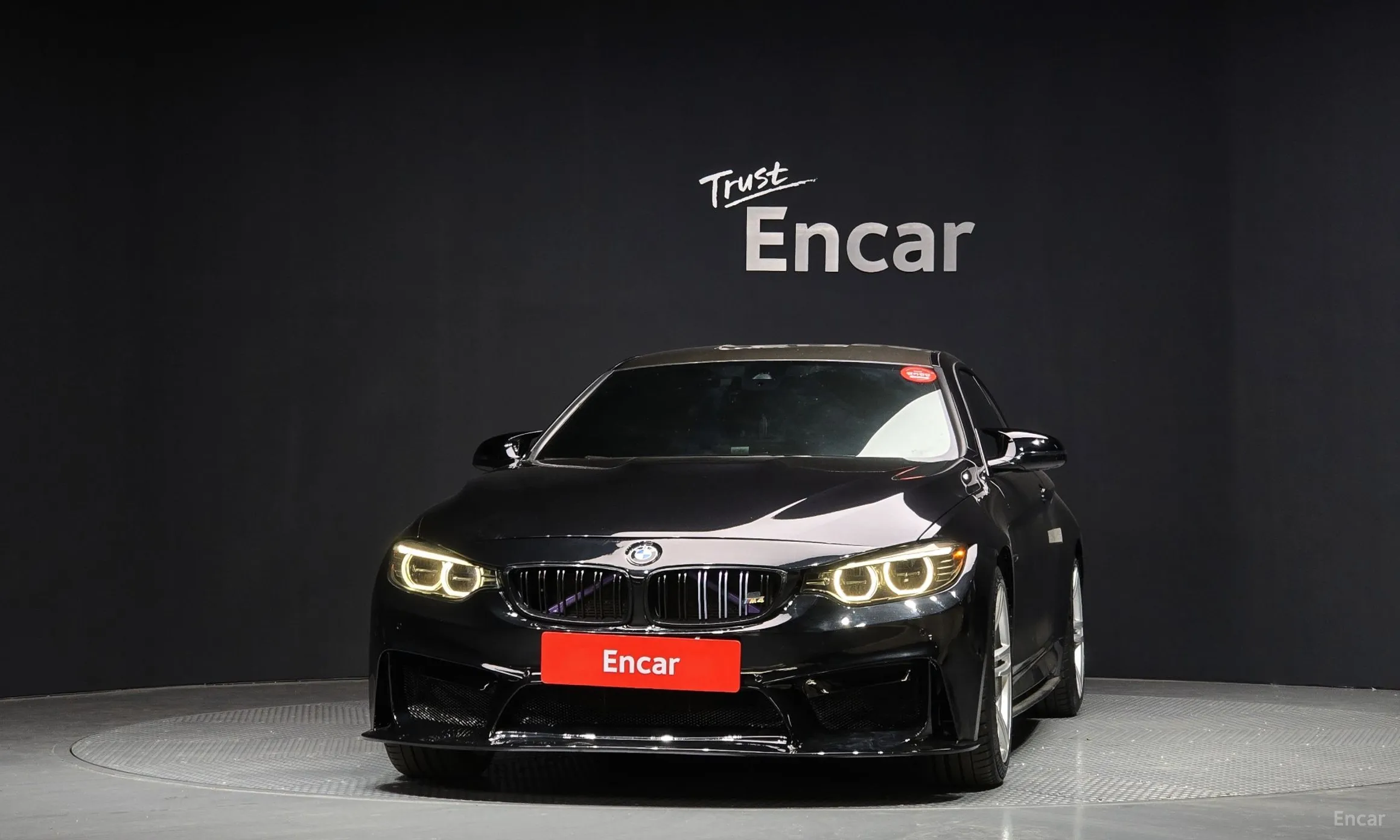 BMW M4 (F82)