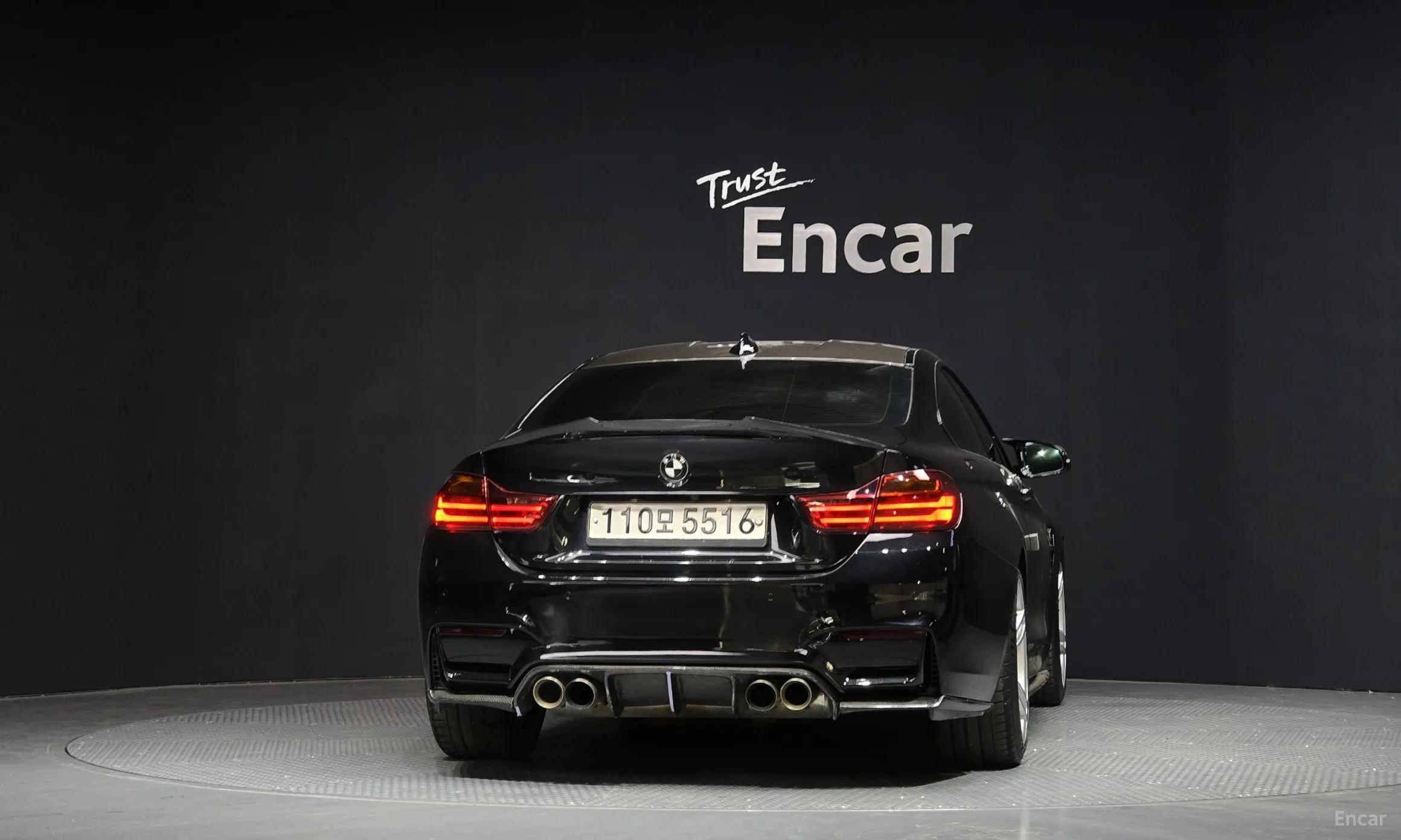 BMW M4 (F82) превью 3