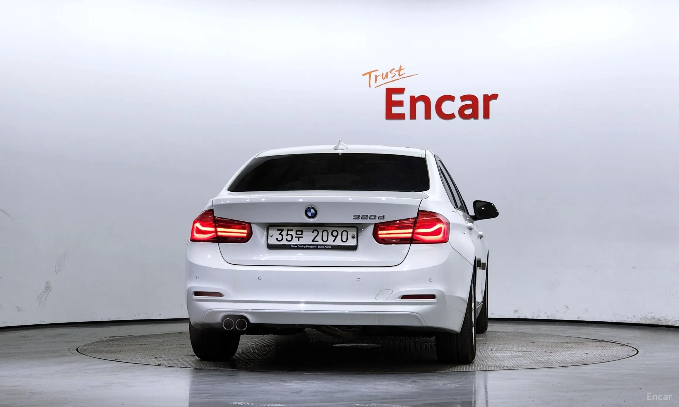 BMW 3 Series (F30) превью 3