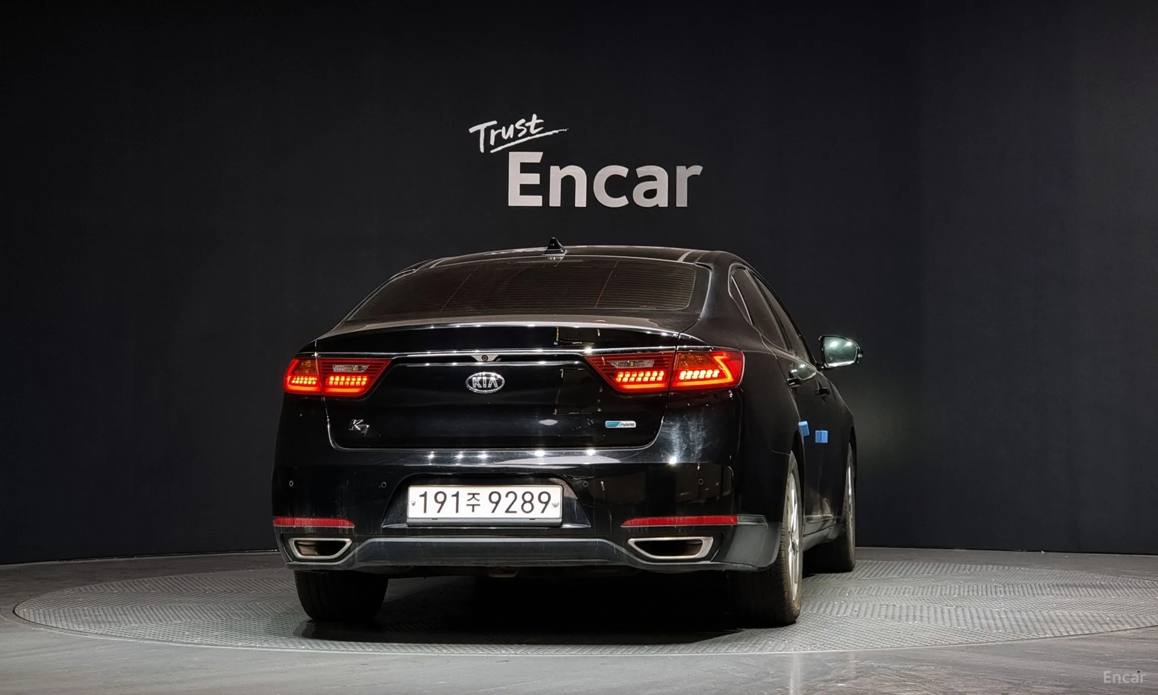 Kia K7 Hybrid превью 3