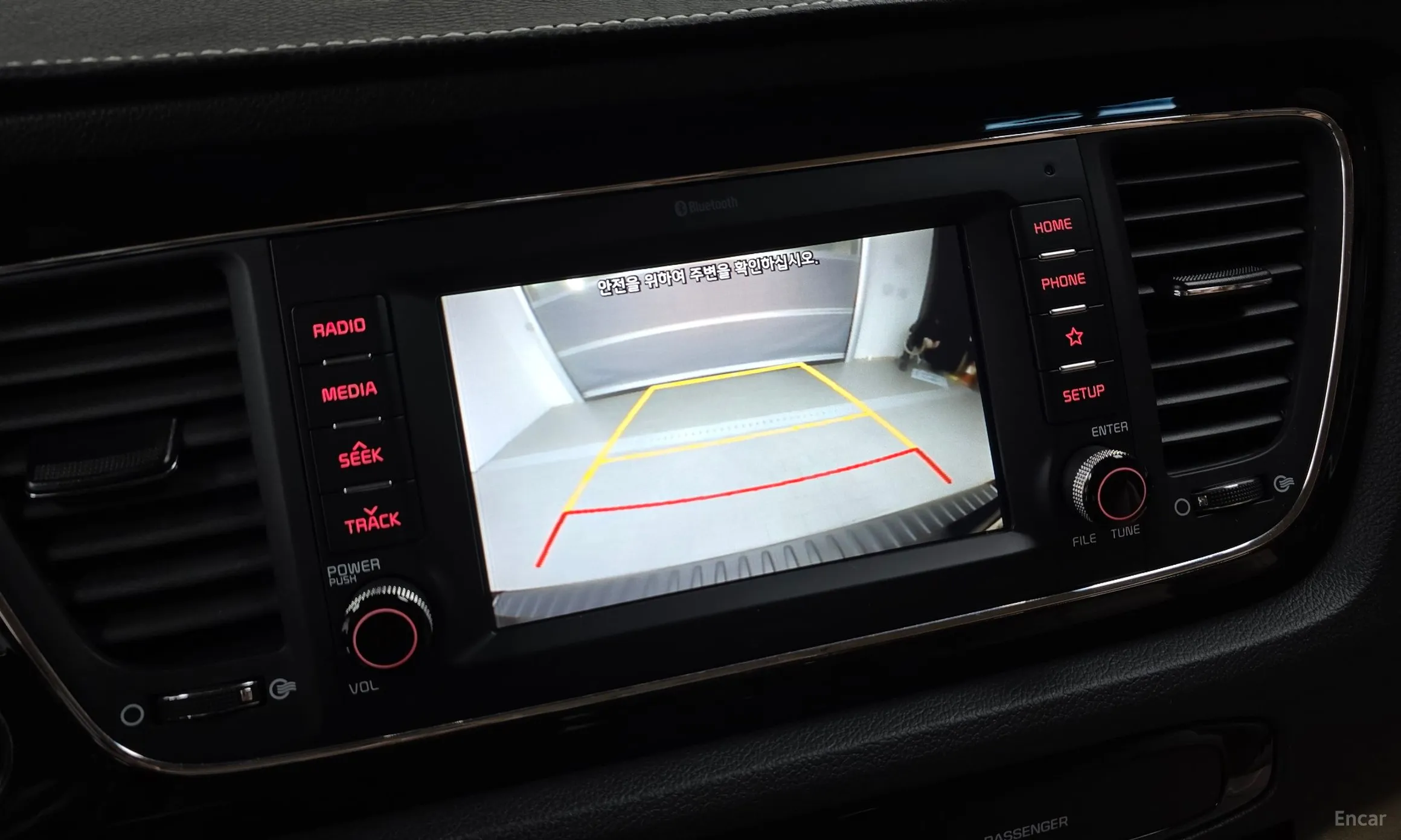 Kia Carnival превью 15