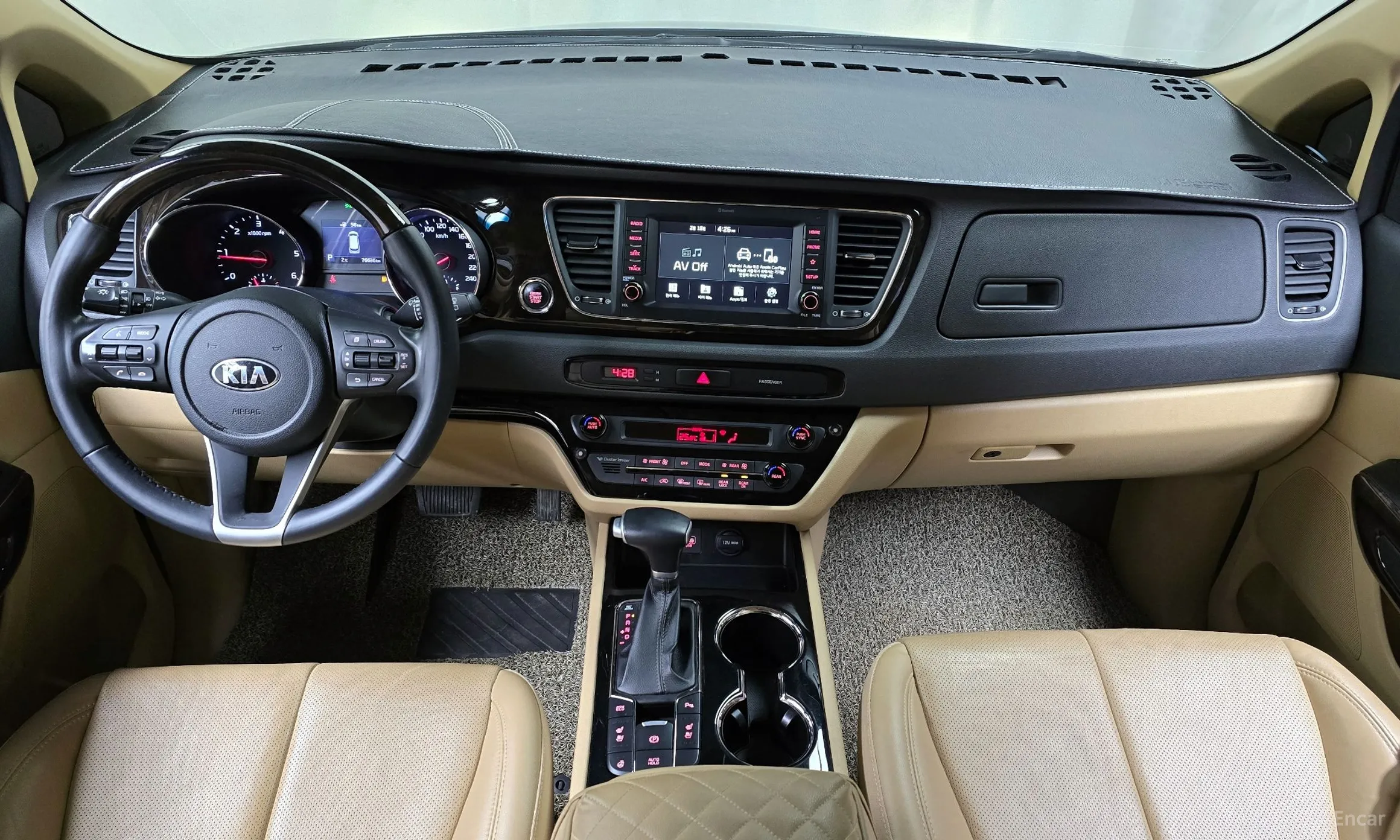 Kia Carnival превью 7
