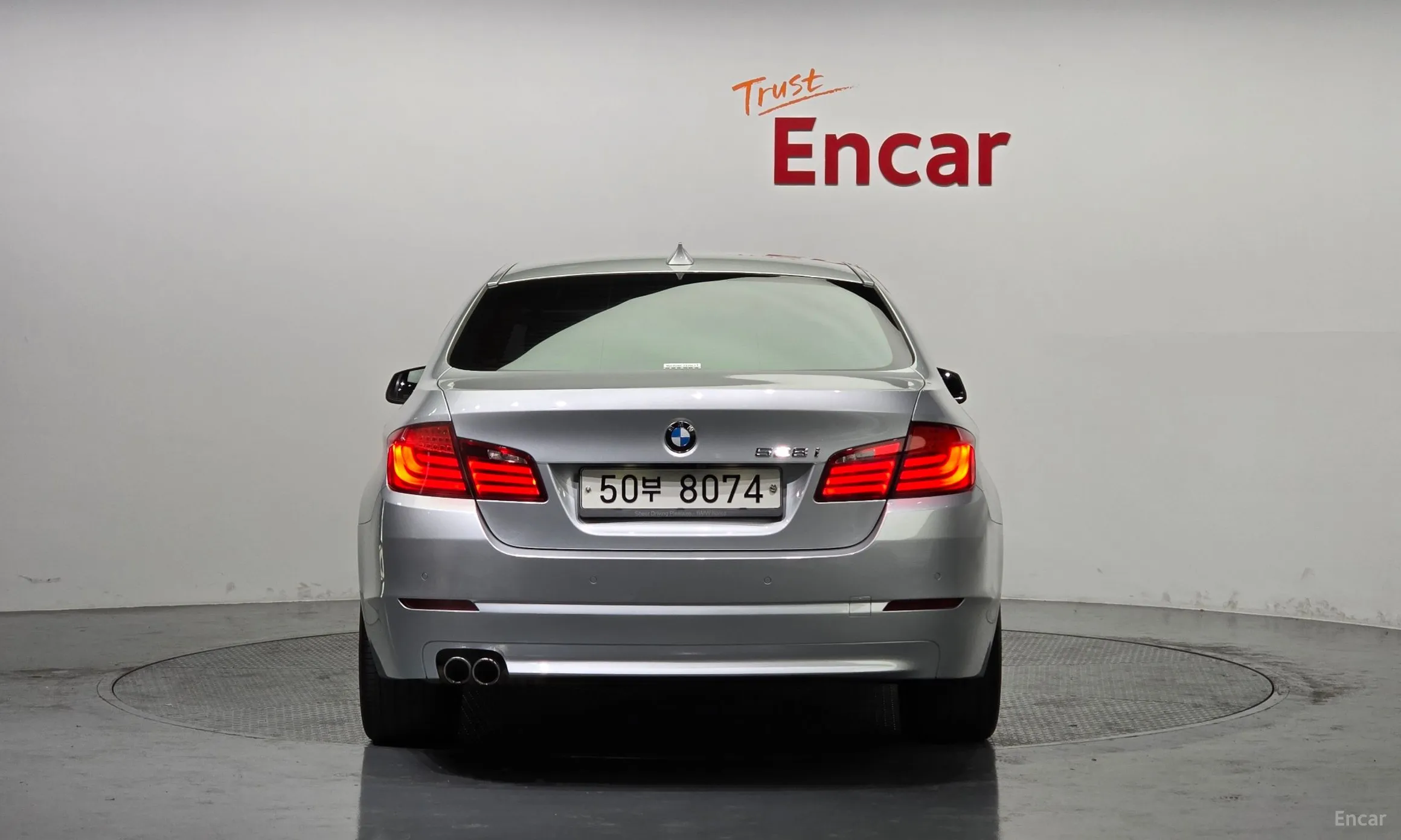 BMW 5 Series (F10) превью 3