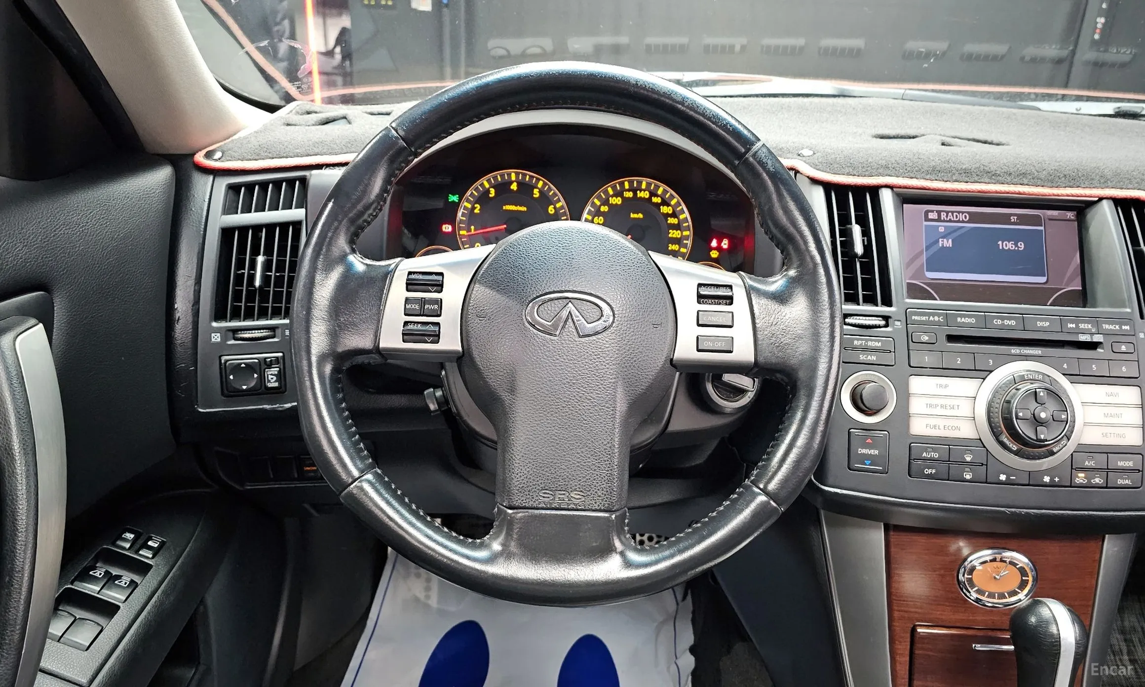 Infiniti FX45 превью 13