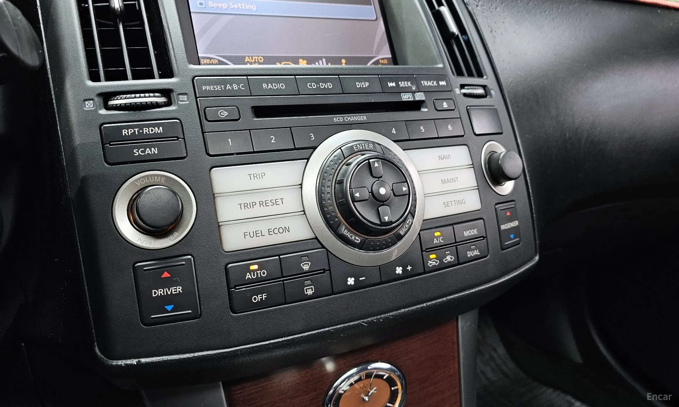 Infiniti FX45 превью 15