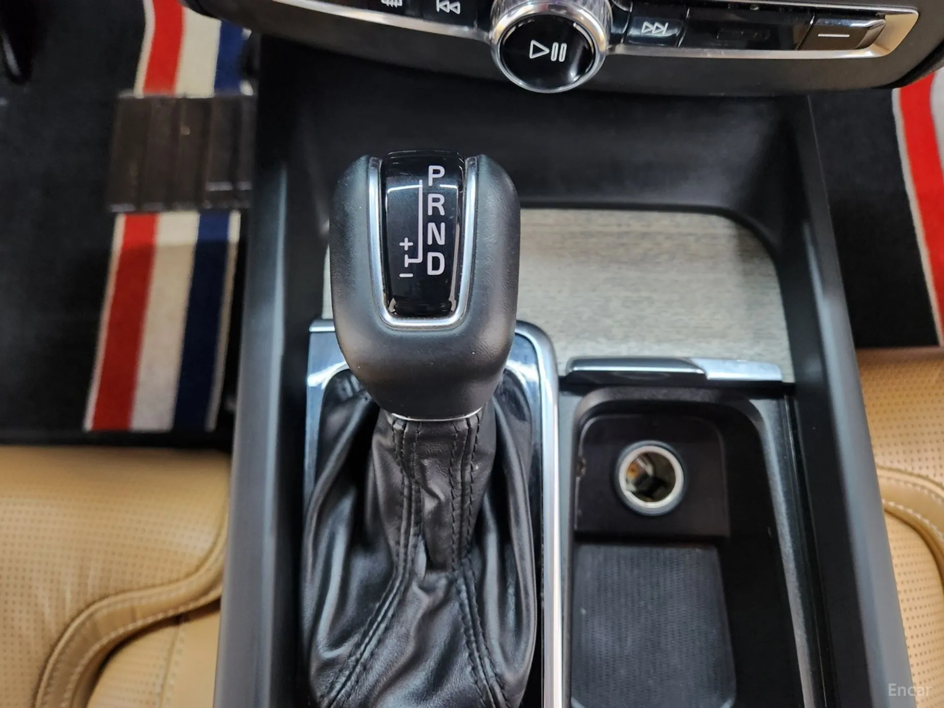 Volvo XC60 Gen 2 превью 9