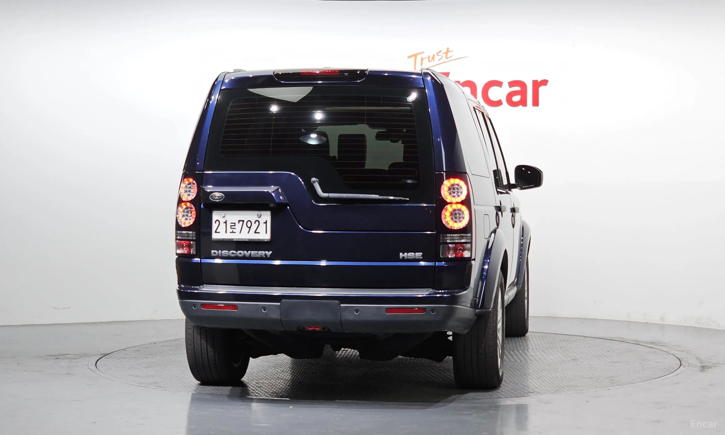 Land Rover Discovery 4 превью 3
