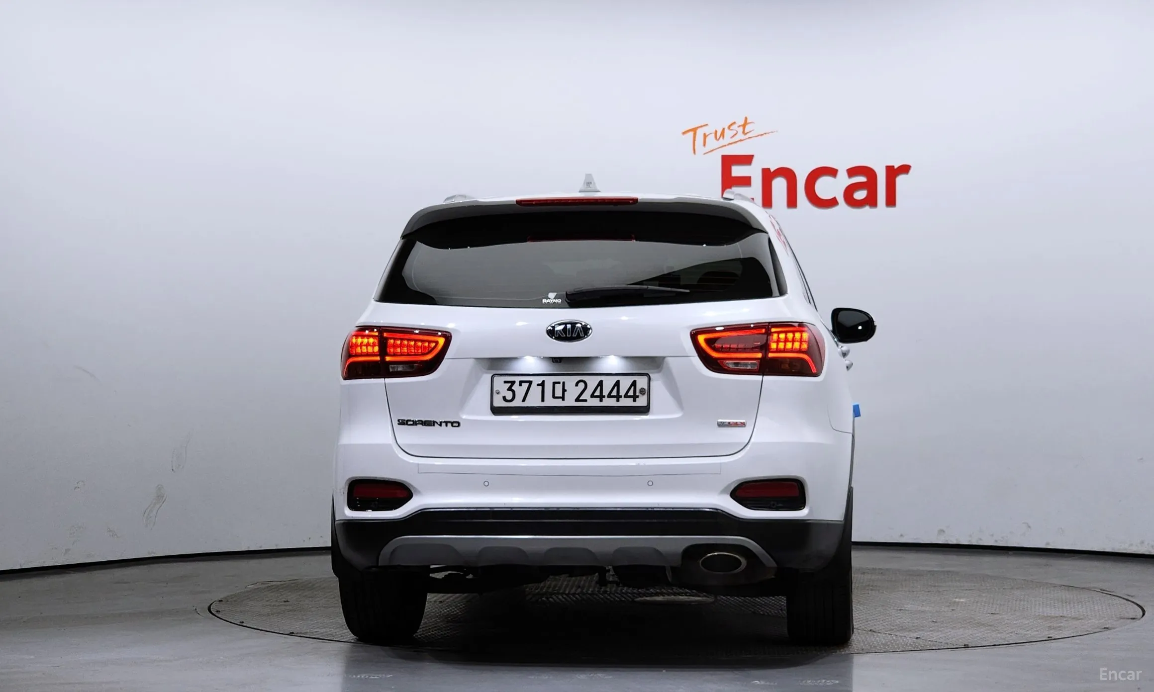 Kia Sorento превью 3
