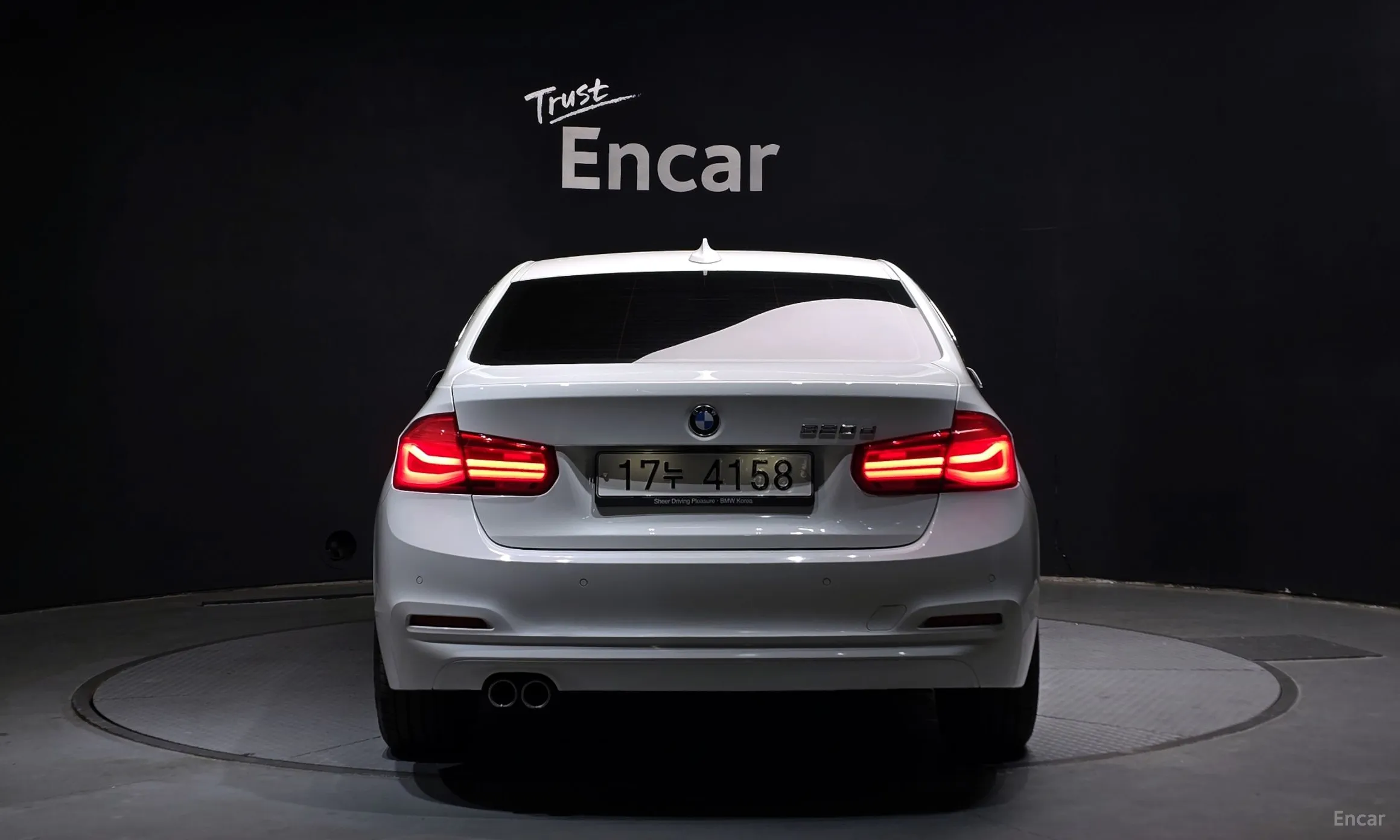 BMW 3 Series (F30) превью 3