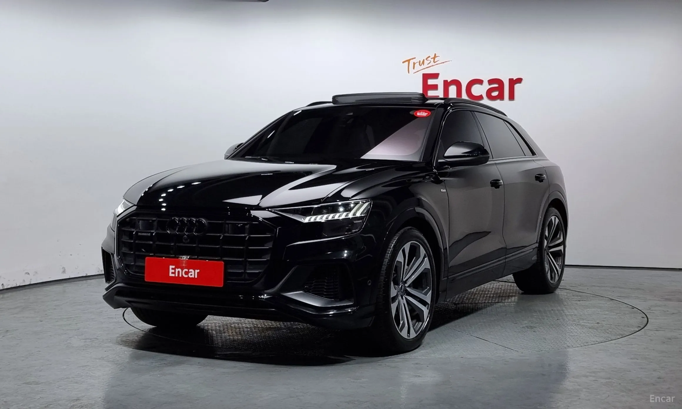 Audi Q8 (4M)