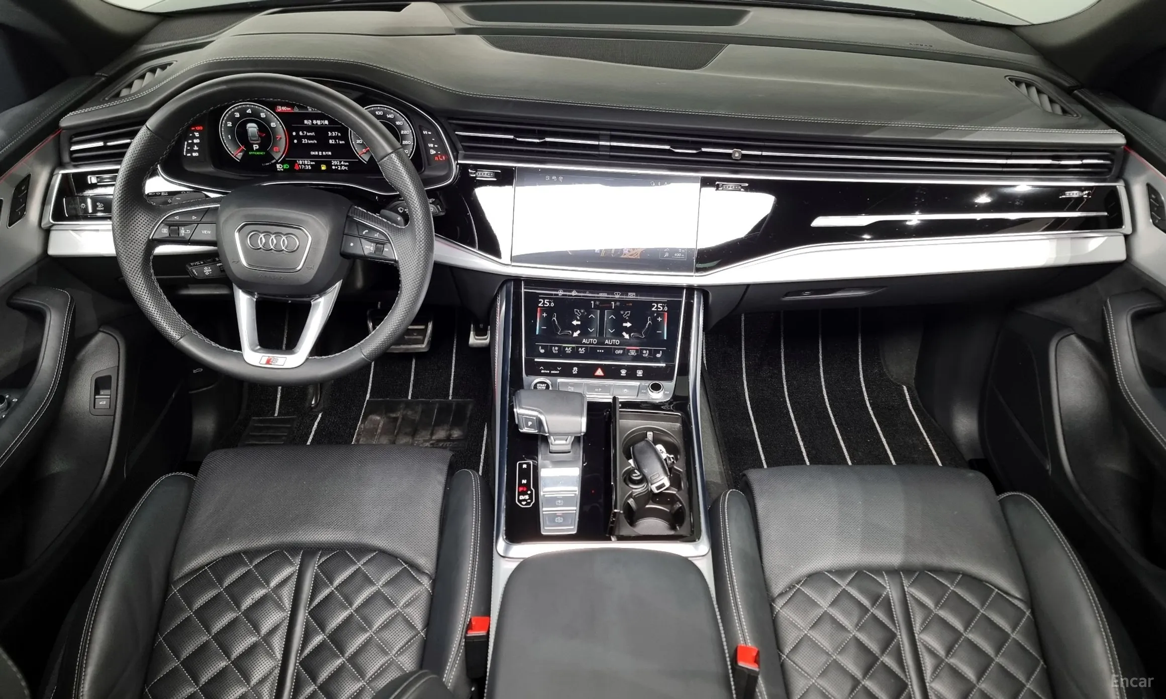 Audi Q8 (4M) превью 4
