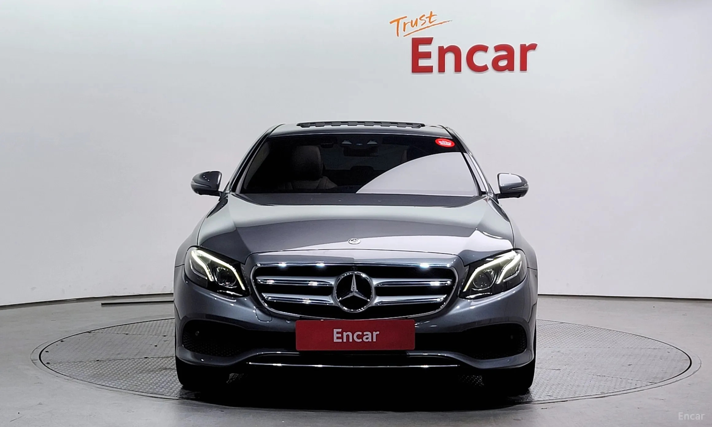 Mercedes Benz E-Class W213