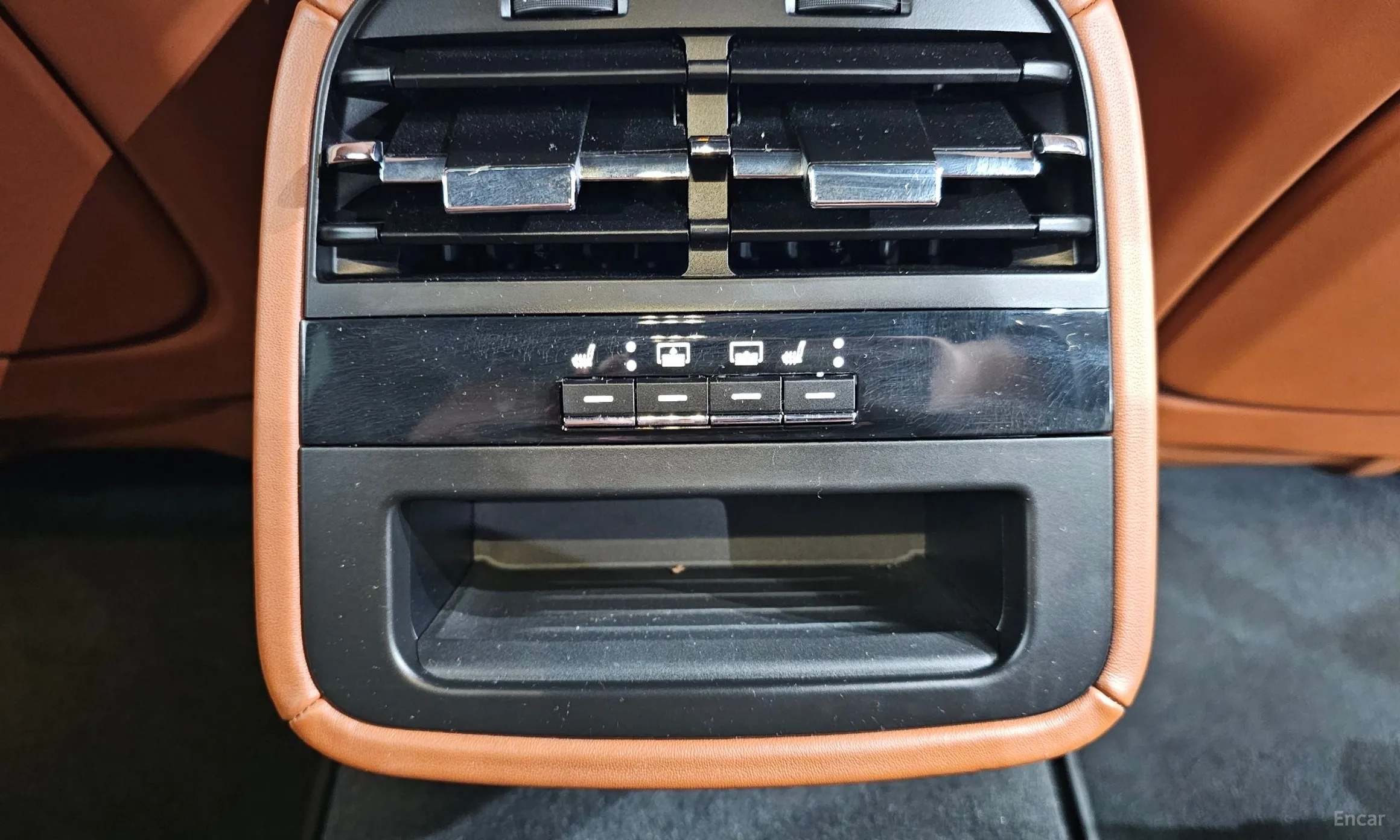Maserati Quattroporte превью 18