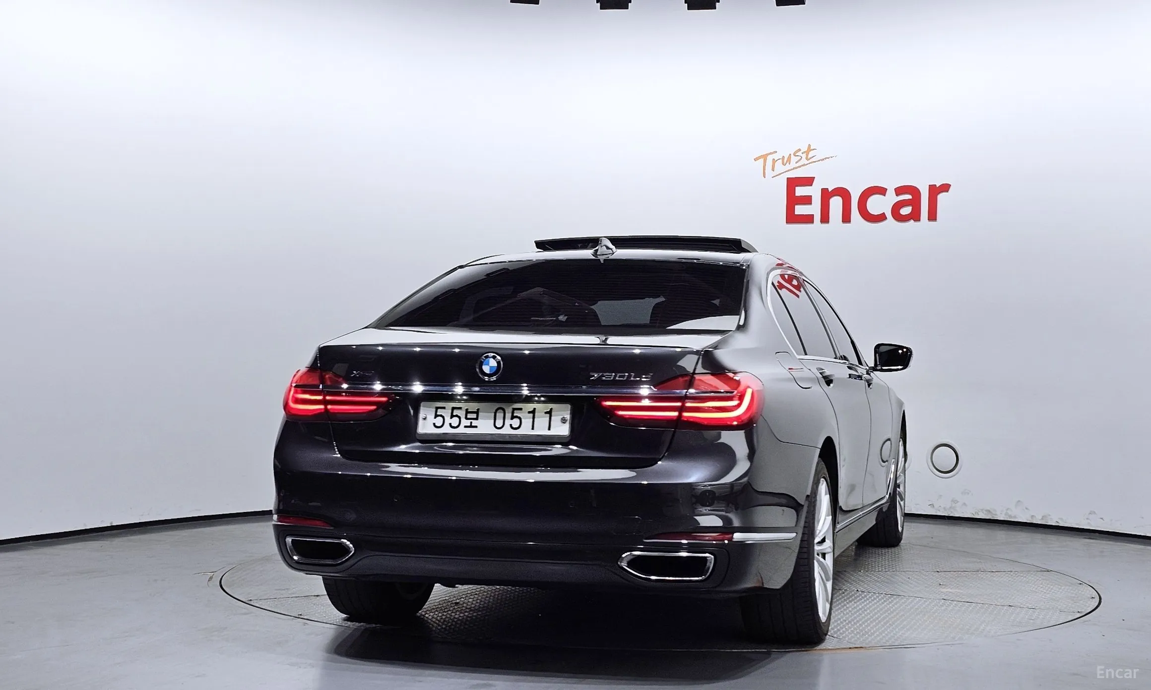 BMW 7 Series (G11) превью 3