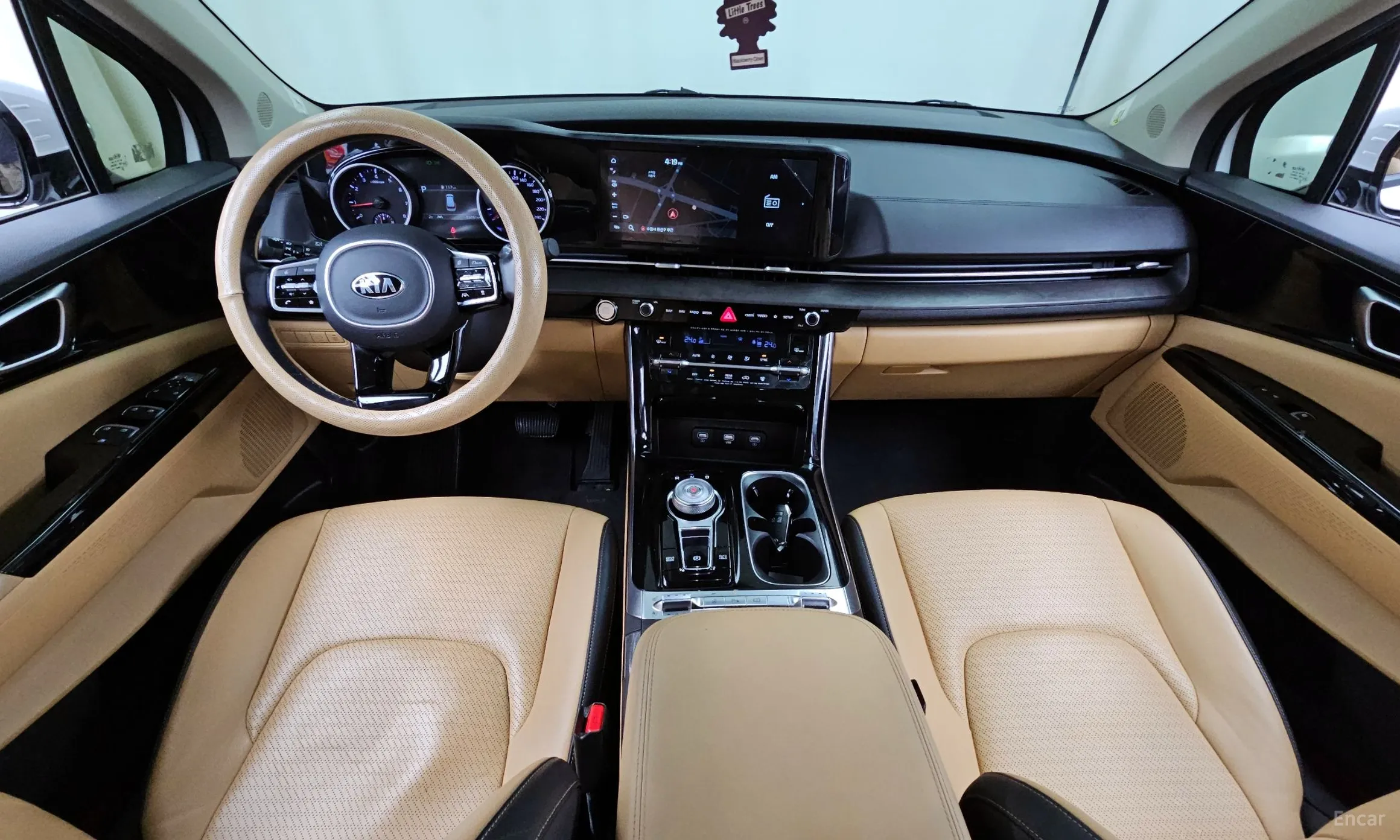 Kia Carnival Gen 4 превью 4