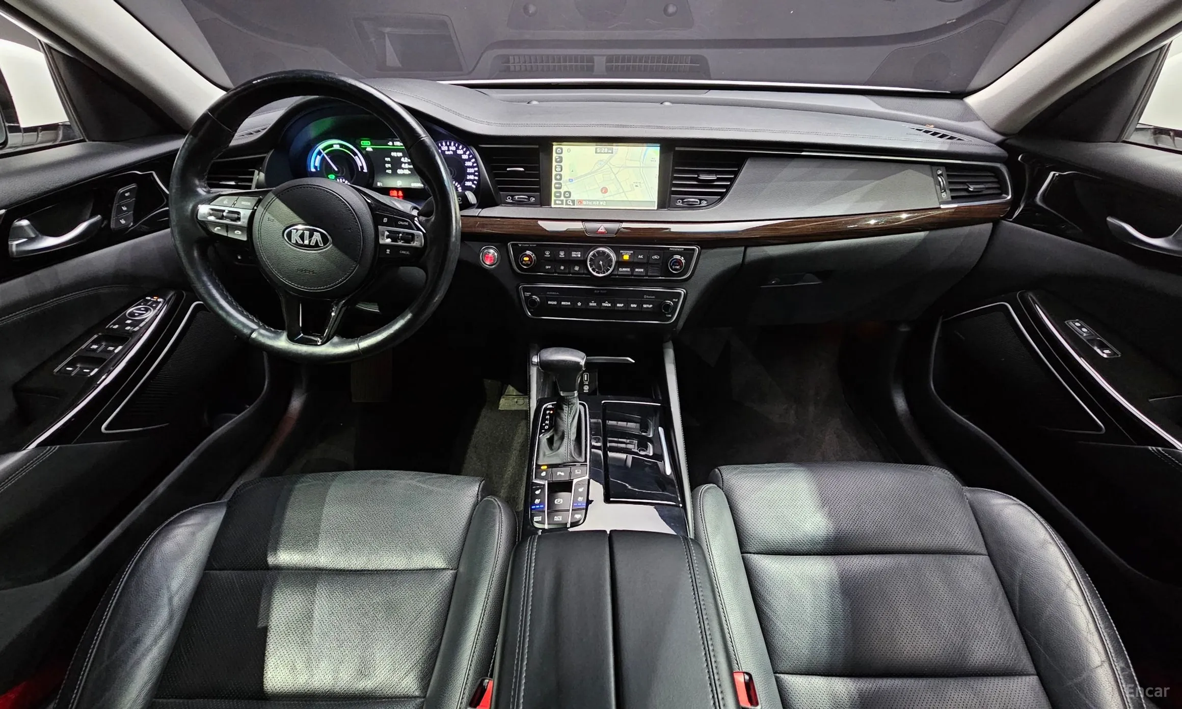 Kia K7 Hybrid превью 4
