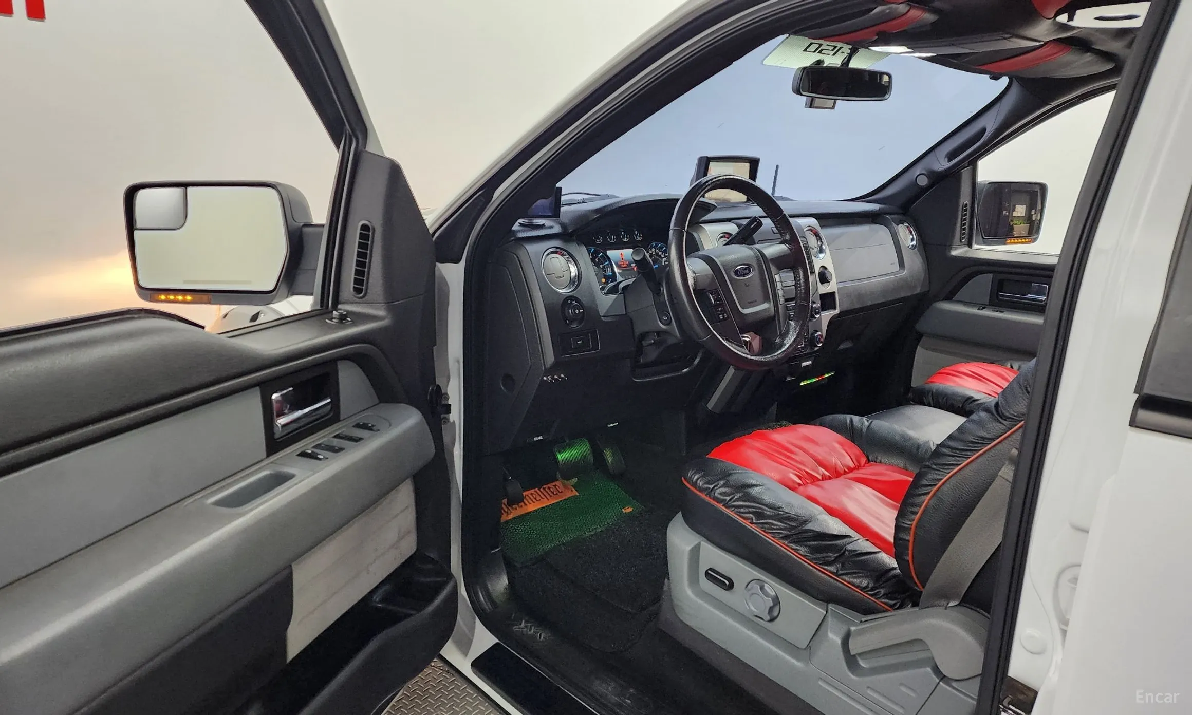 Ford F150 превью 10