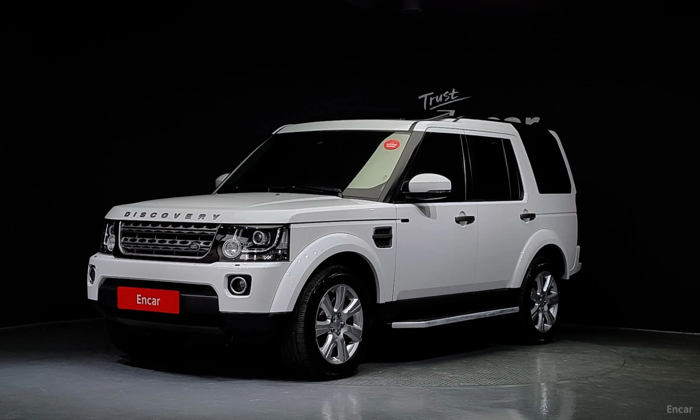 Land Rover Discovery 4