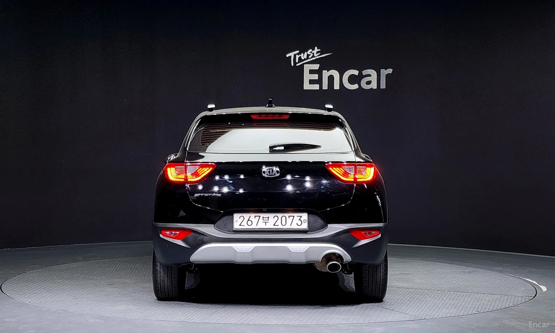 Kia Stonic превью 3