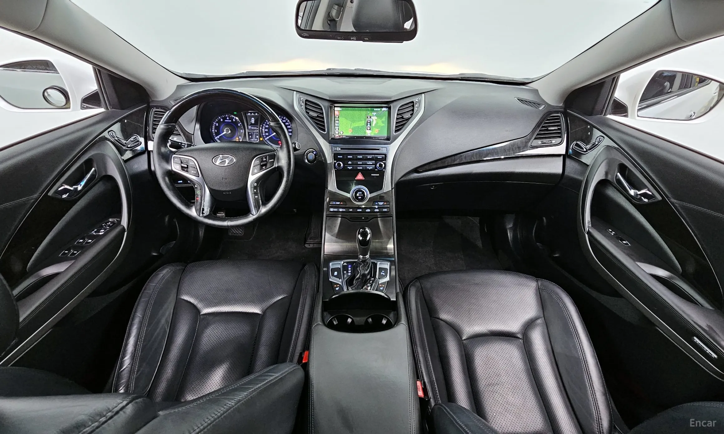 Hyundai Grandeur HG превью 4