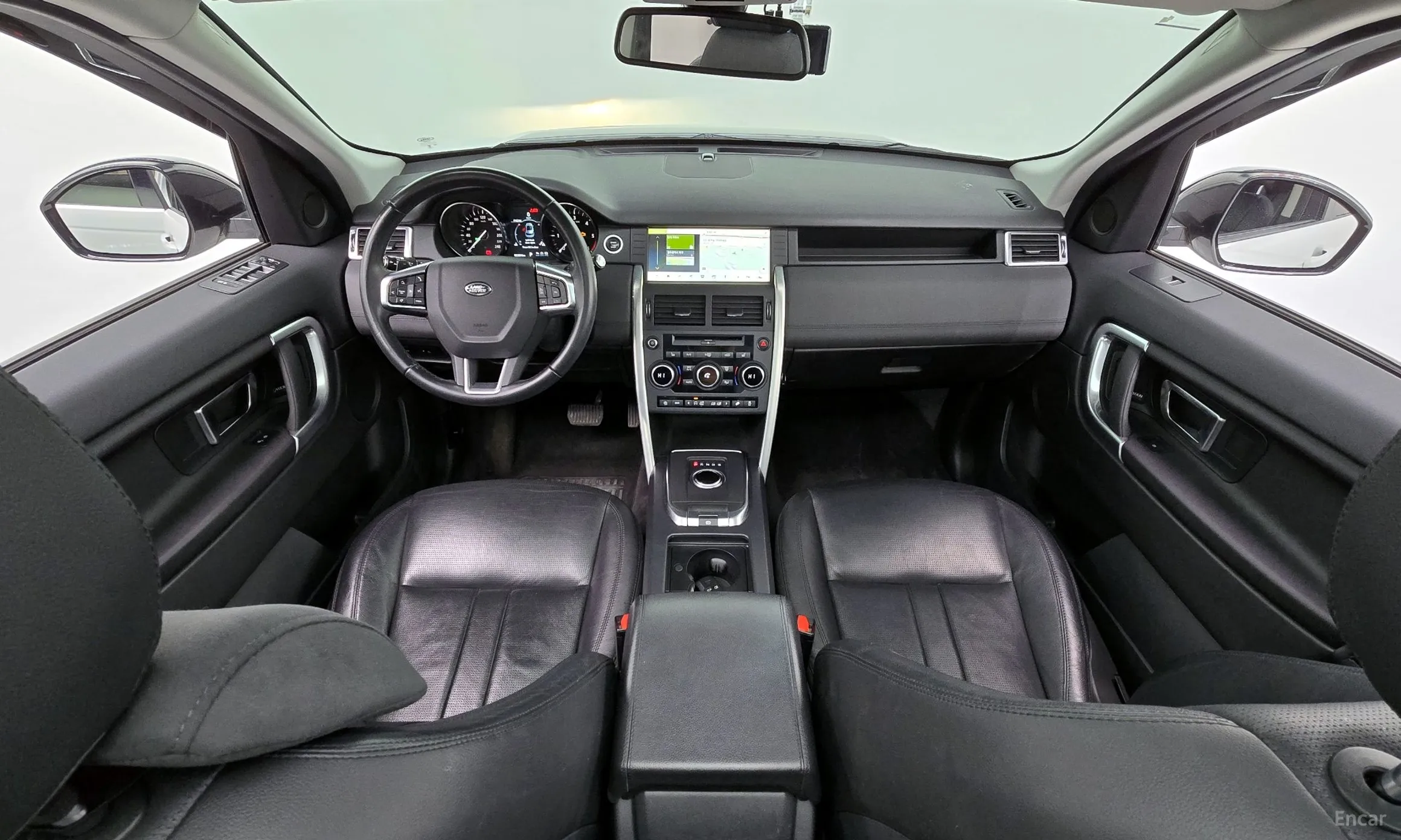 Land Rover Discovery Sports превью 4