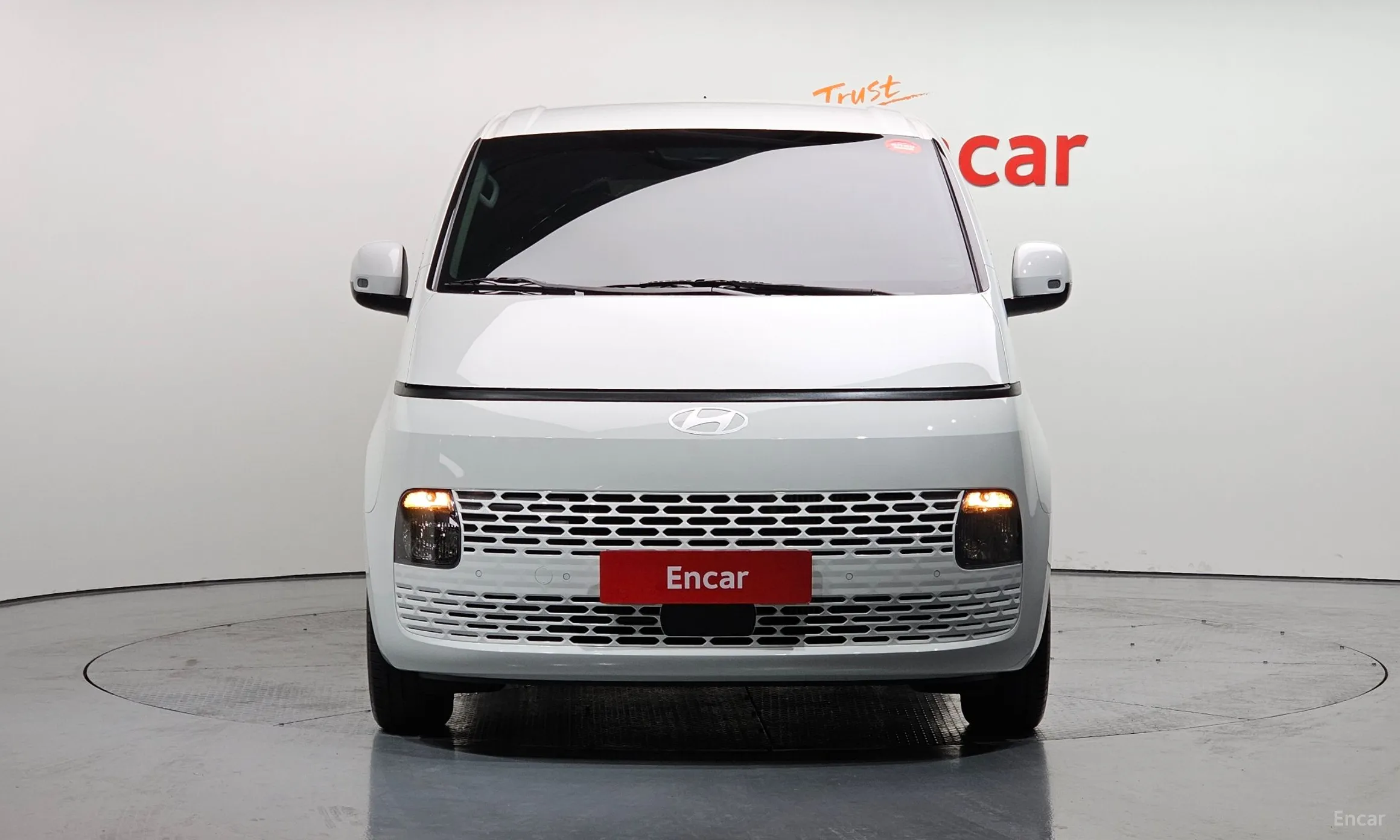 Hyundai Staria превью 2