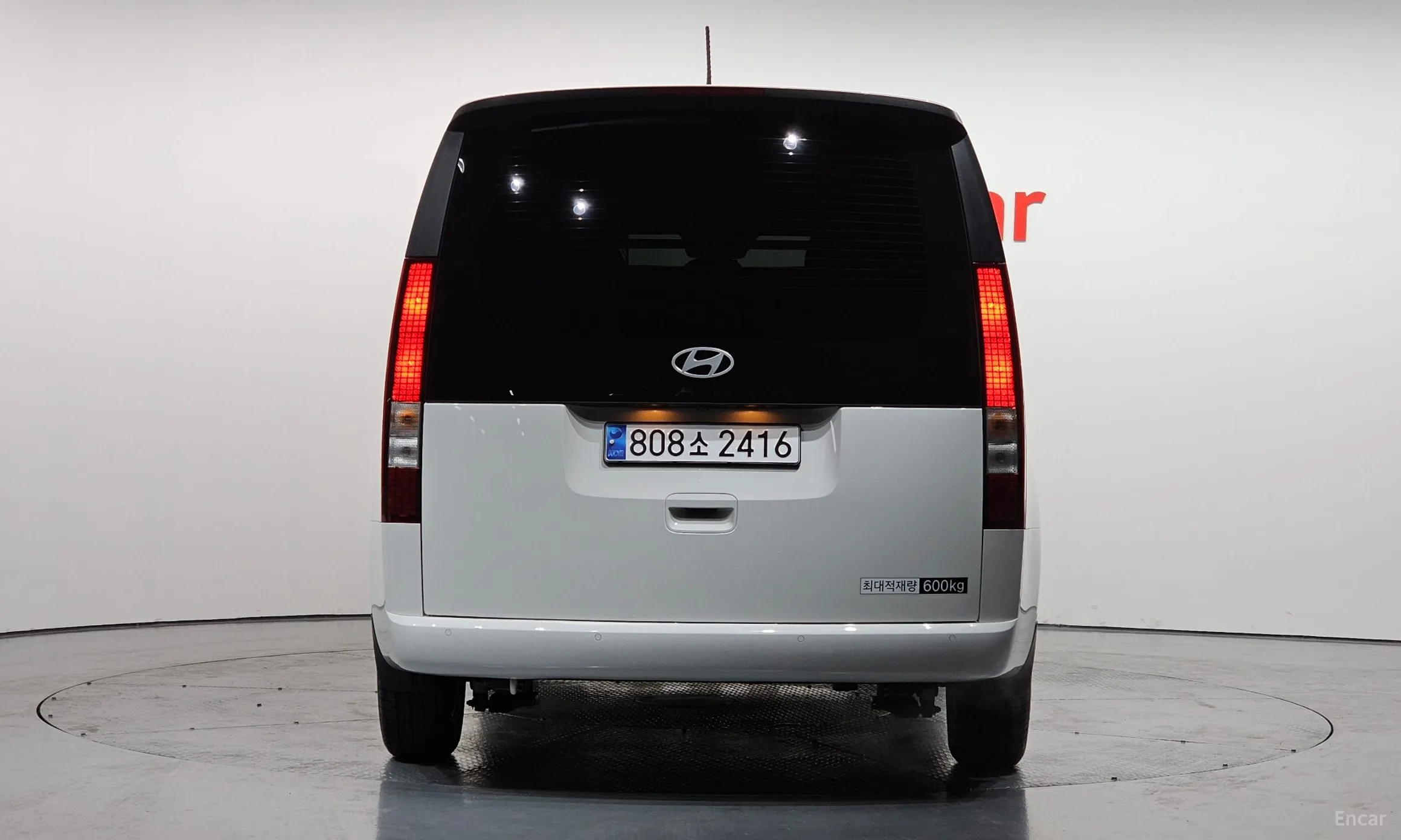 Hyundai Staria превью 3