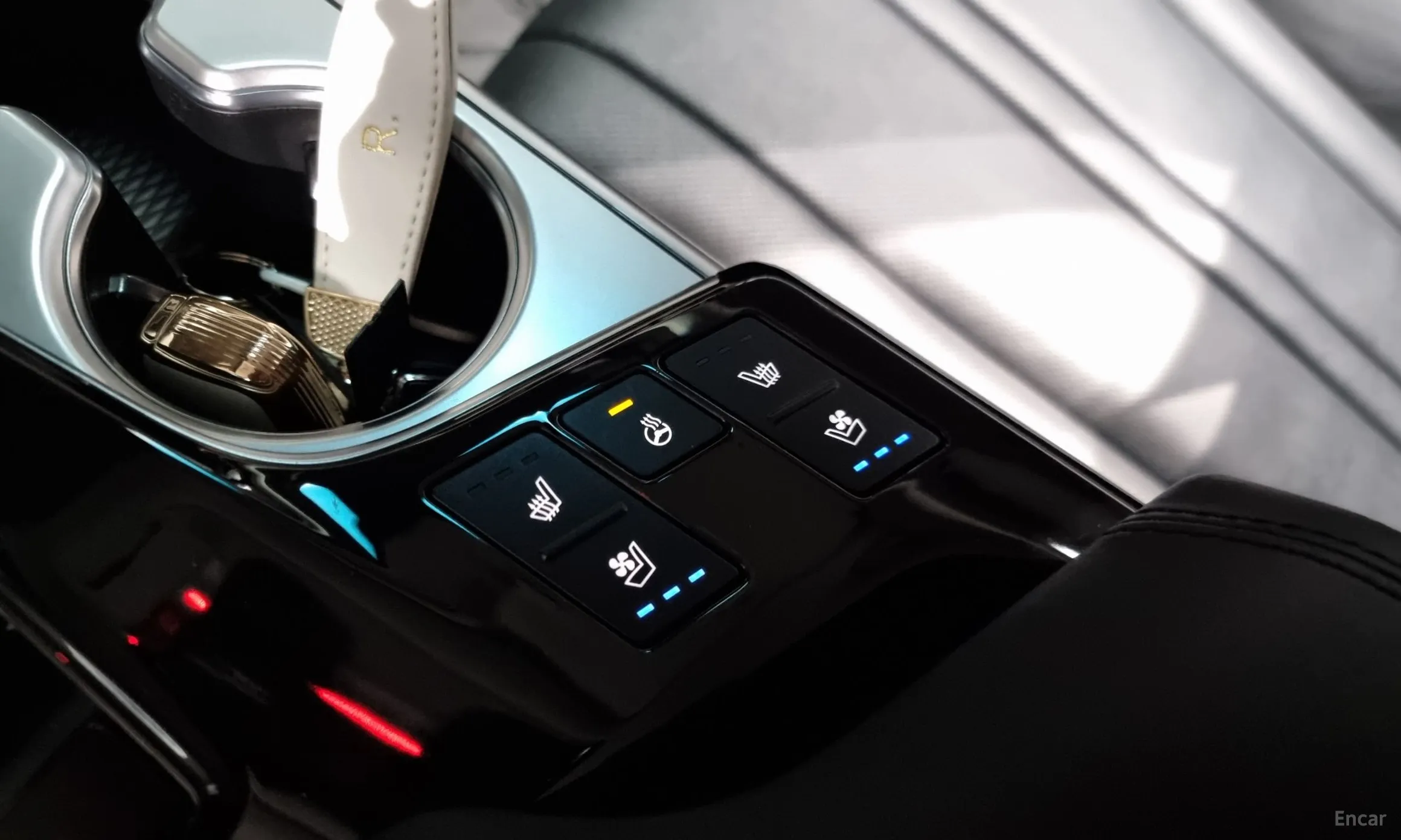 Kia K8 превью 17