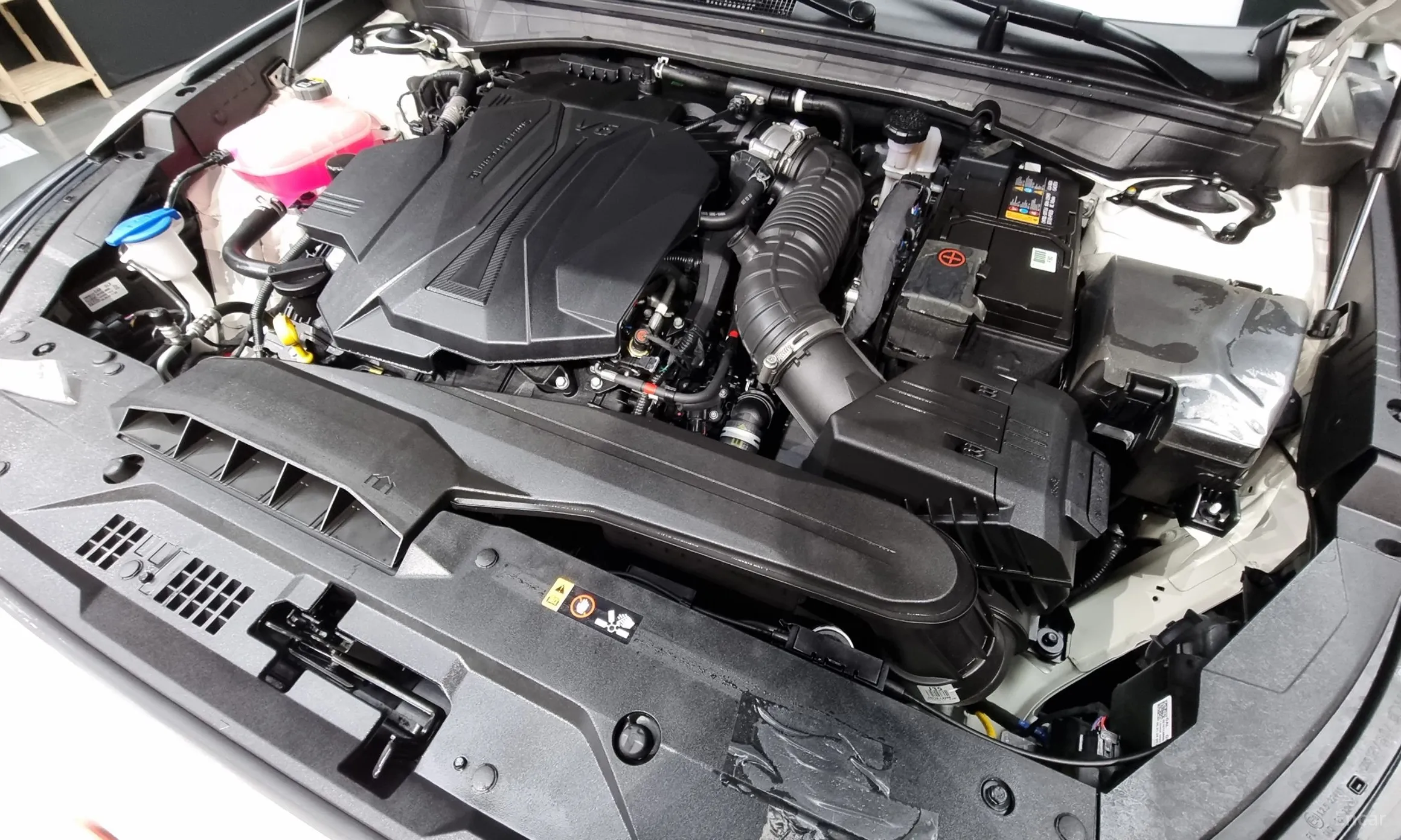 Kia K8 превью 6