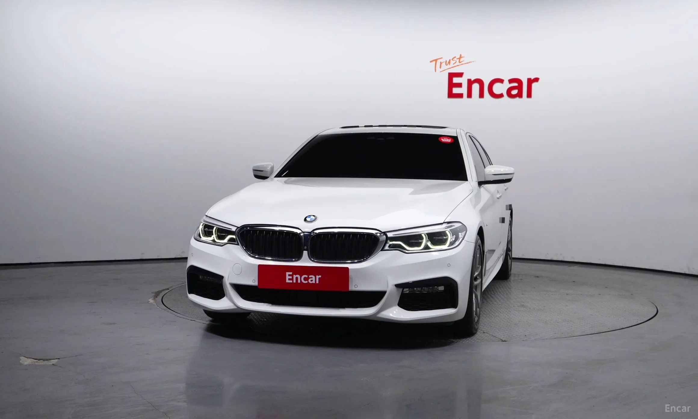 BMW 5 Series (G30)