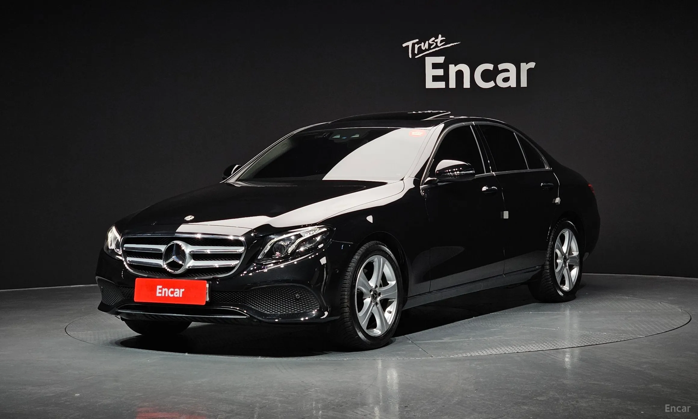 Mercedes Benz E-Class W213
