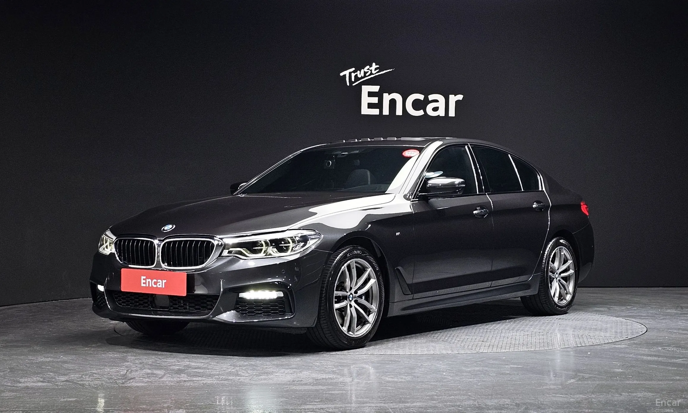 BMW 5 Series (G30)