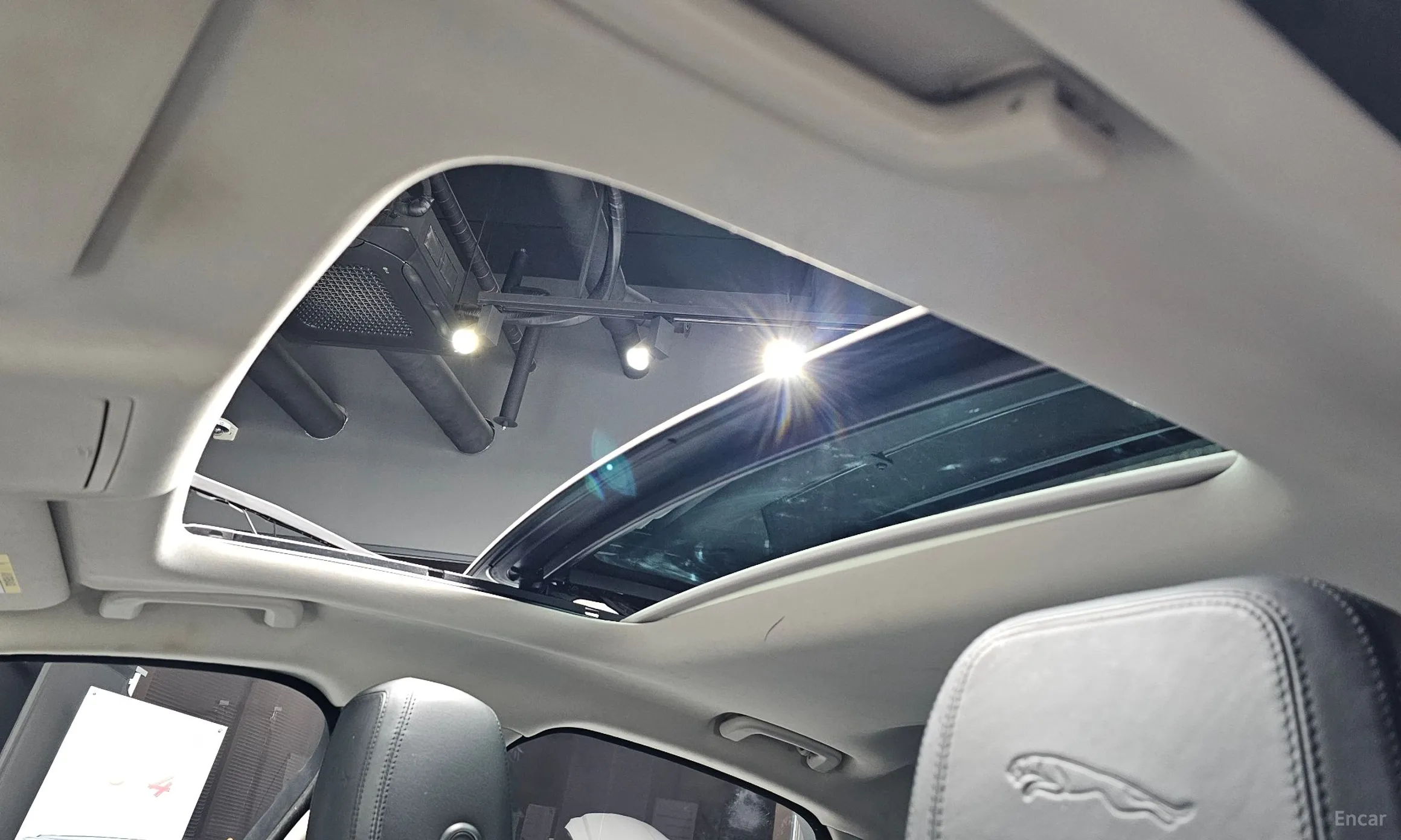 Jaguar XF (x260) превью 18