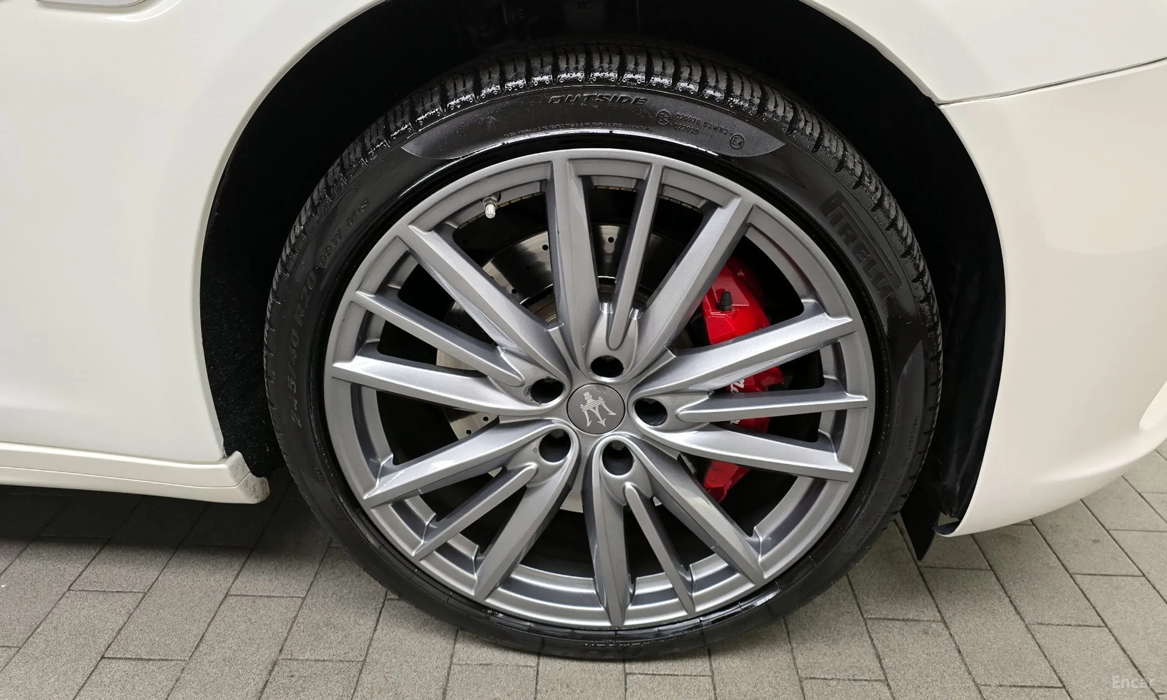Maserati Quattroporte превью 5