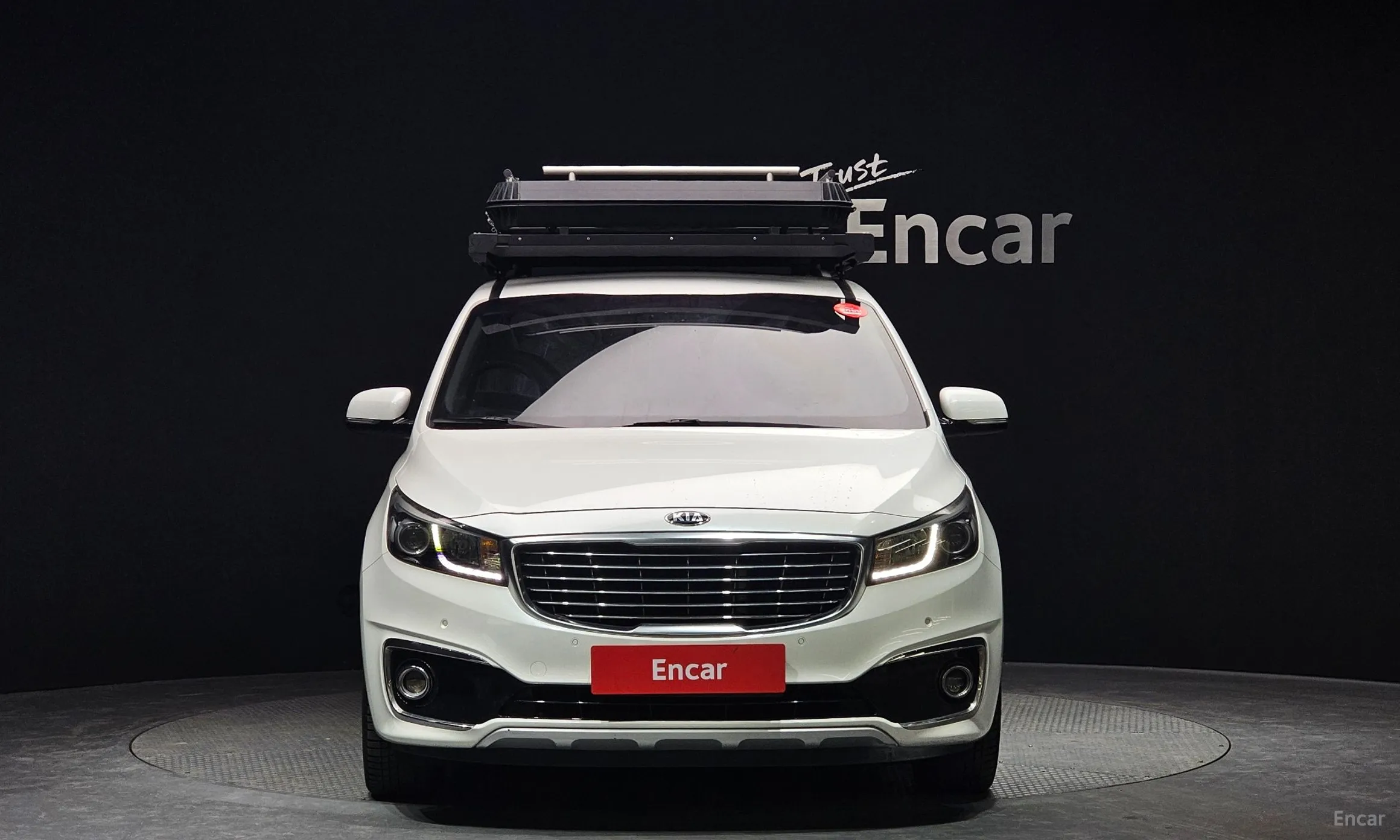 Kia Carnival превью 2