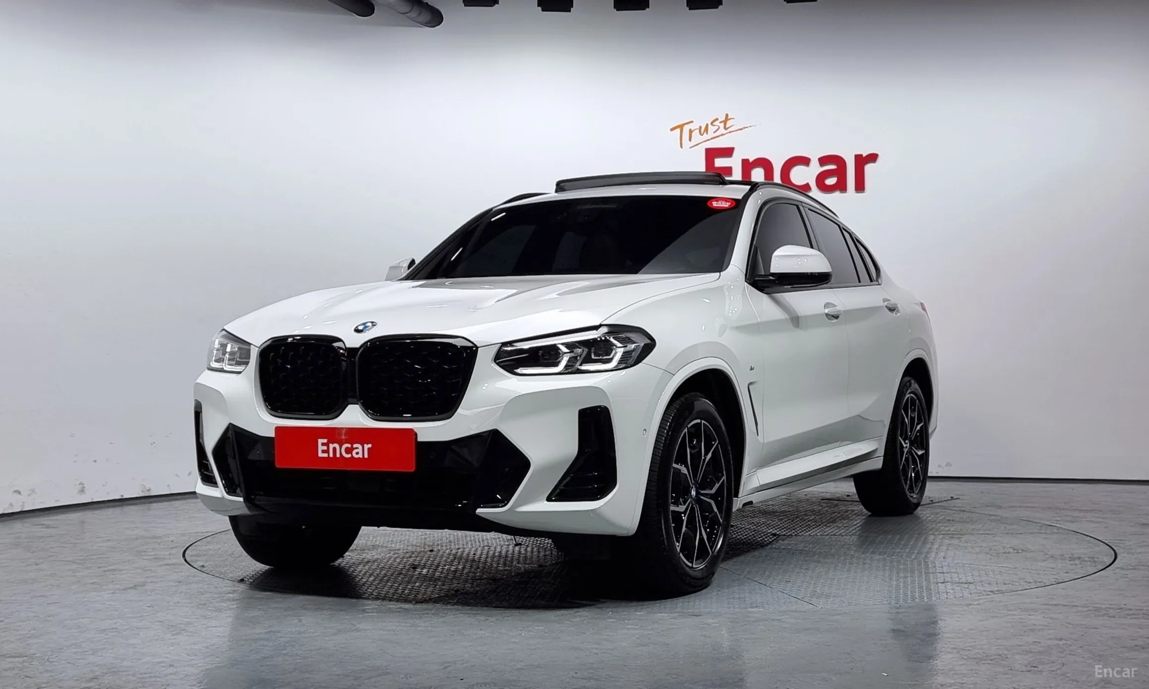 X4 (G02)