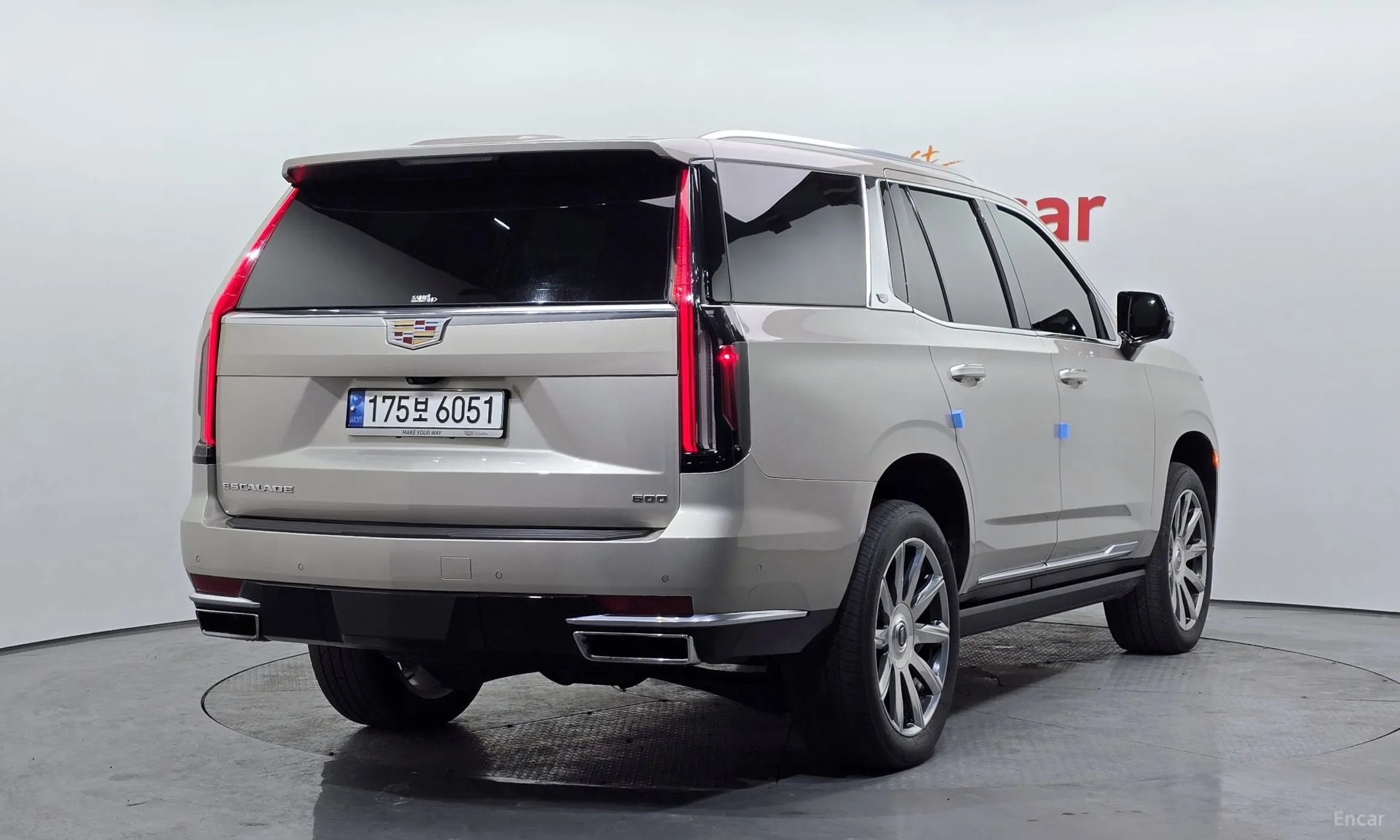 Cadillac Escalade 5th Generation