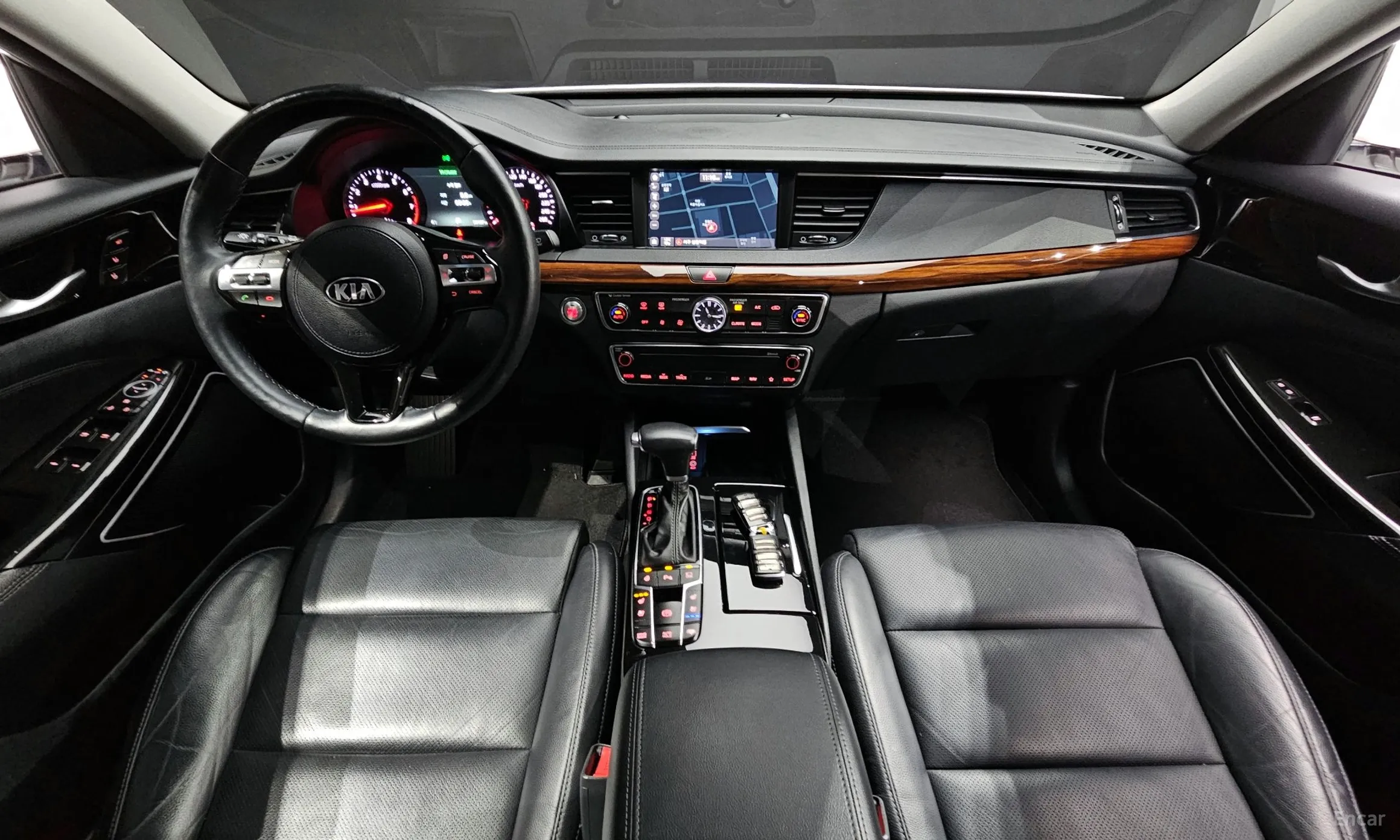 Kia K7 превью 4