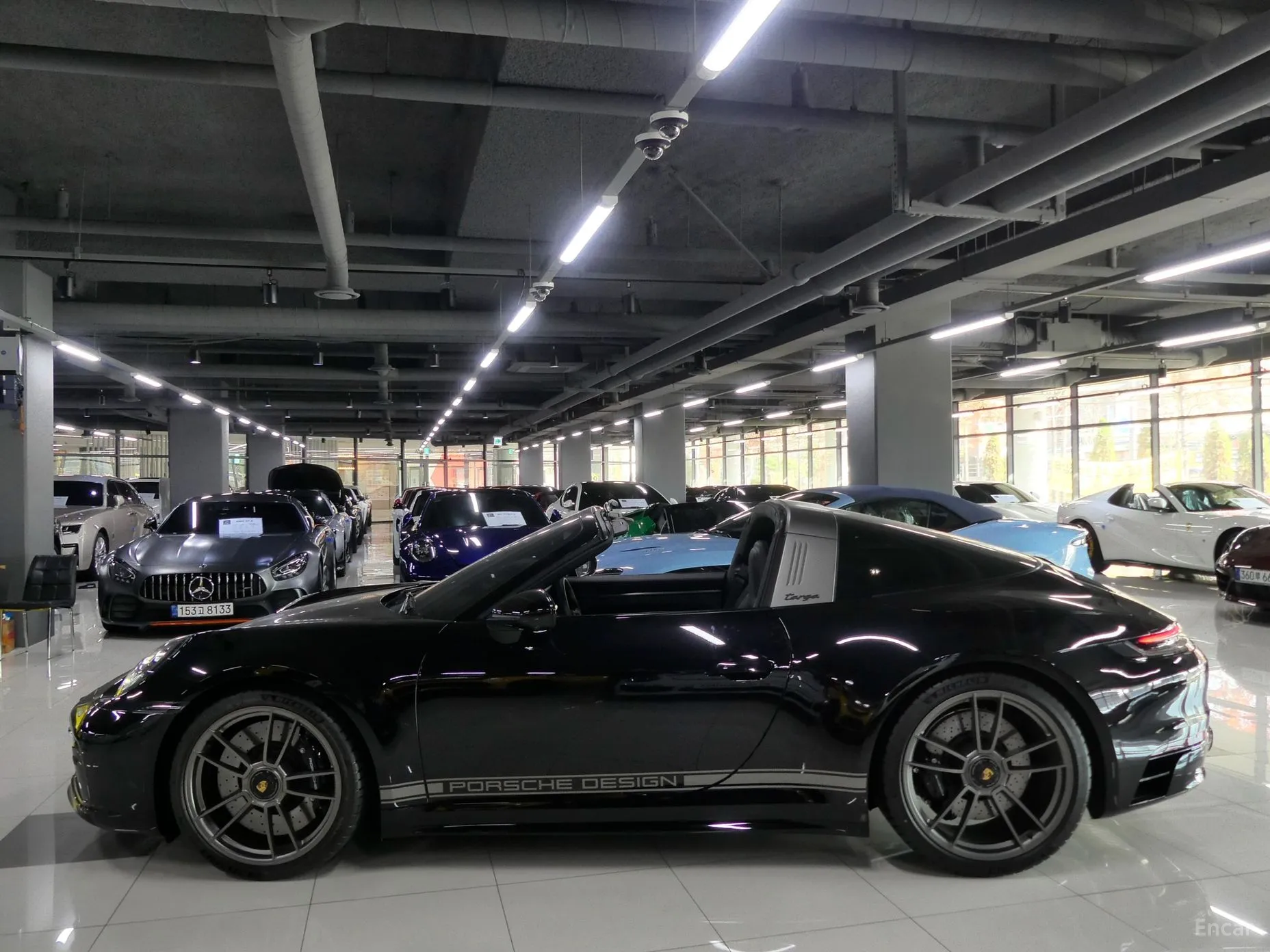 Porsche 911 (992) превью 3