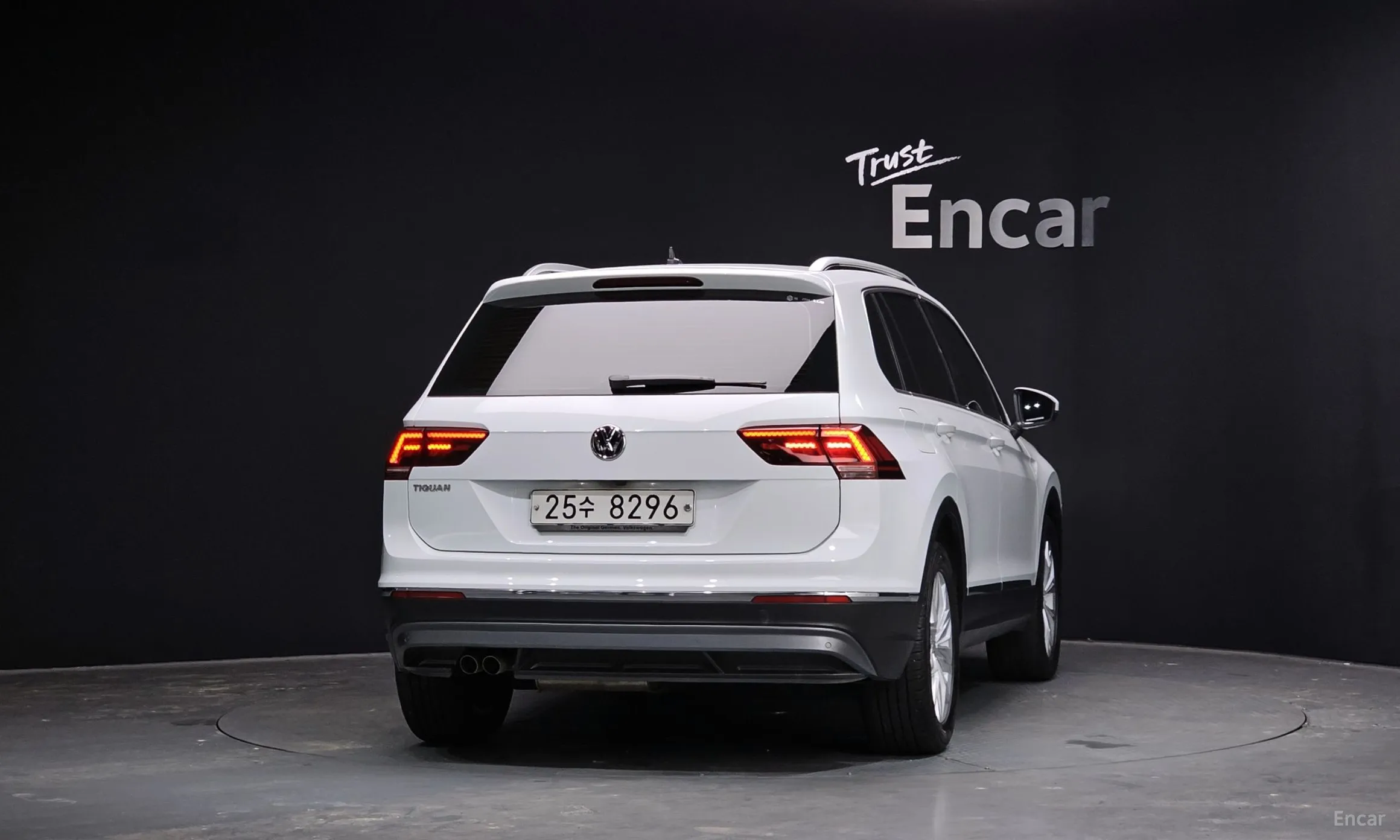 Volkswagen Tiguan 2nd Generation превью 3