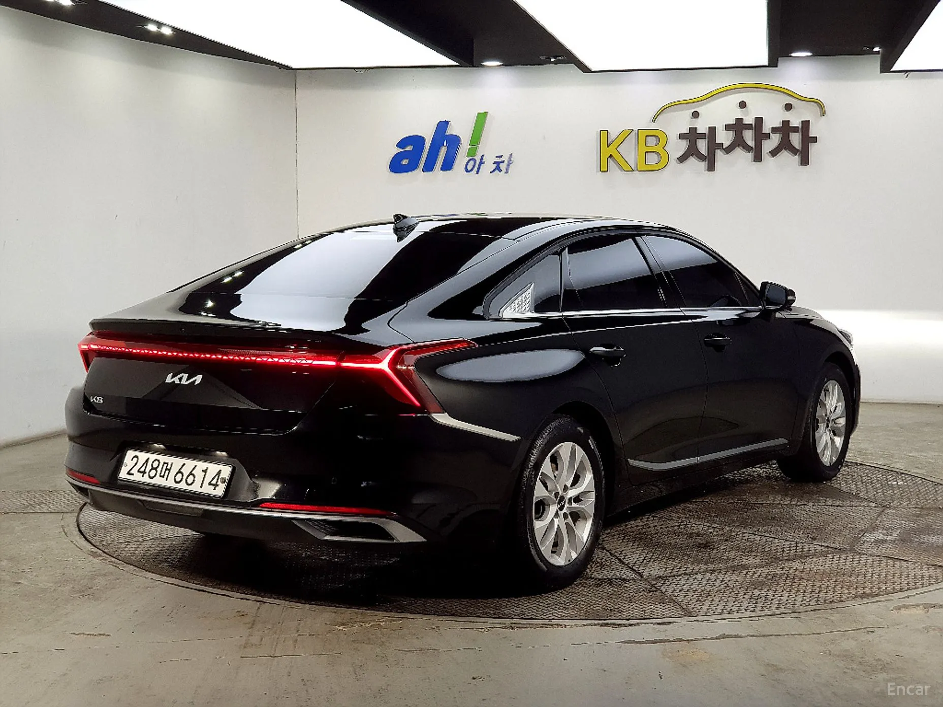 Kia K8 превью 3