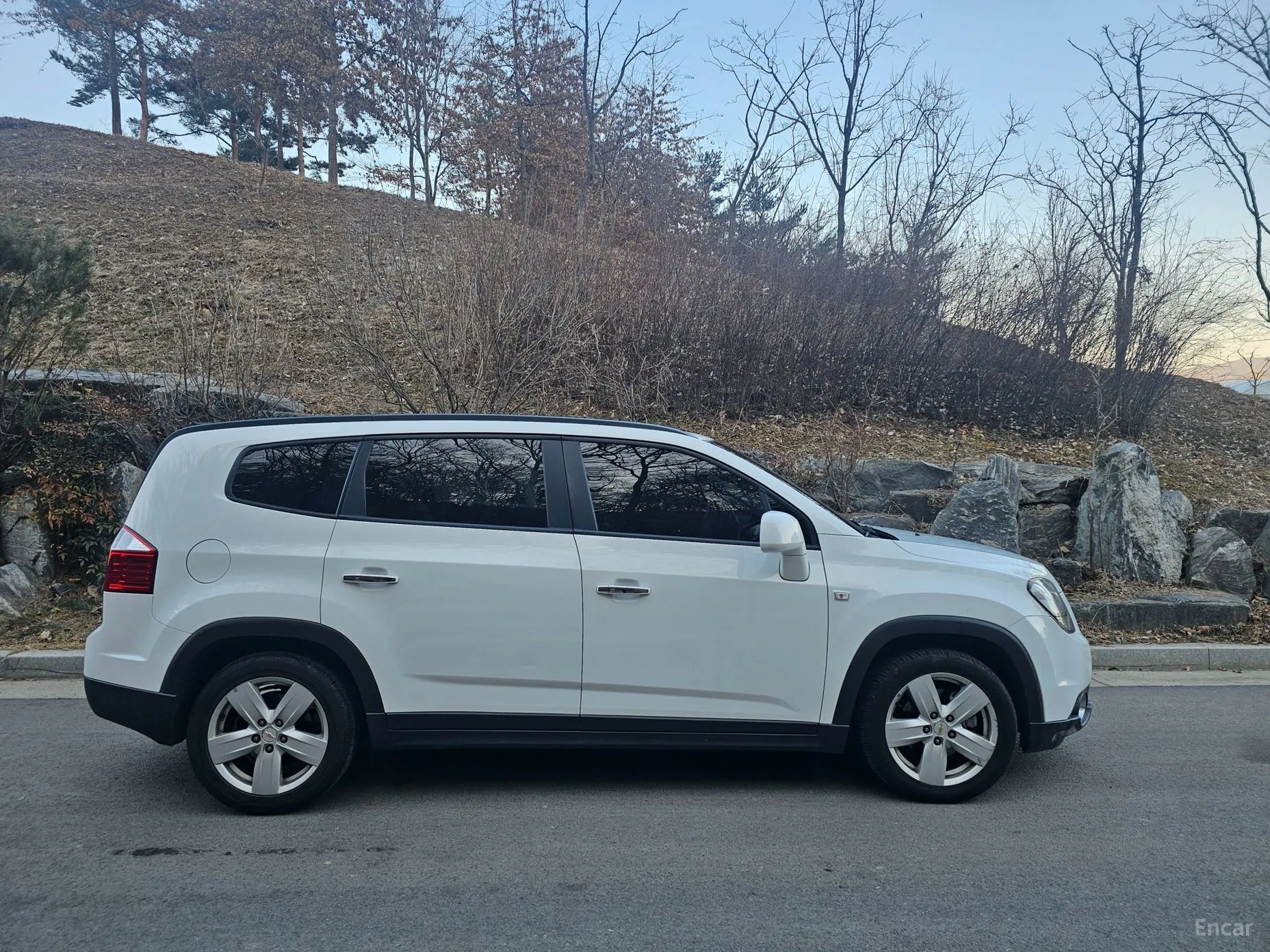 Chevrolet (GM Daewoo) Orlando превью 4