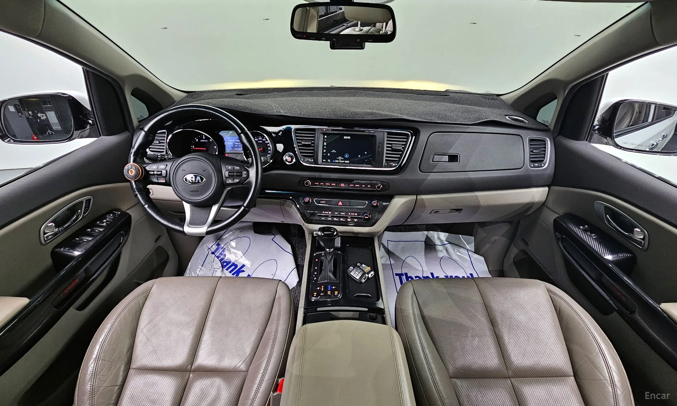 Kia Carnival превью 4