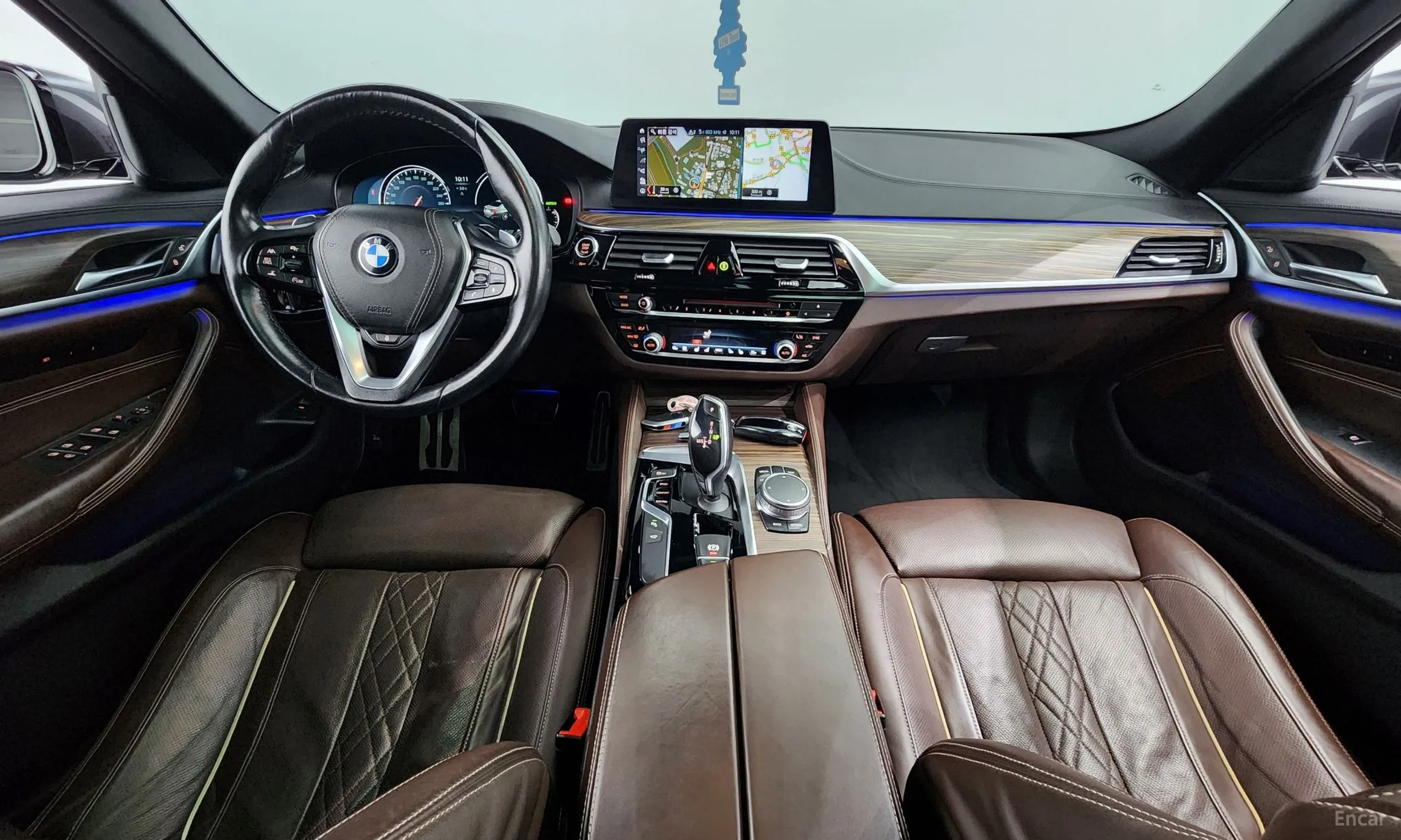 BMW 5 Series (G30) превью 4