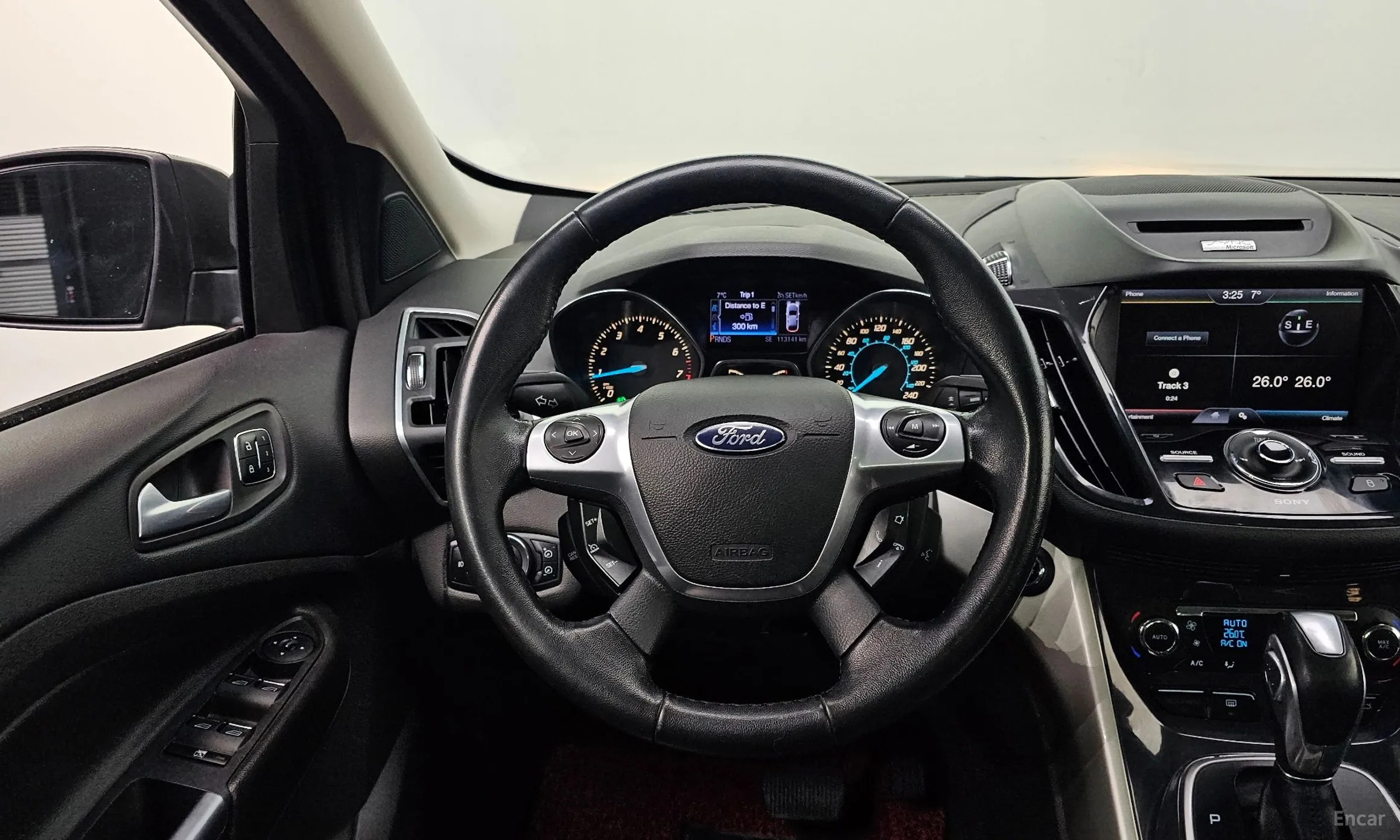 Ford Escape превью 15
