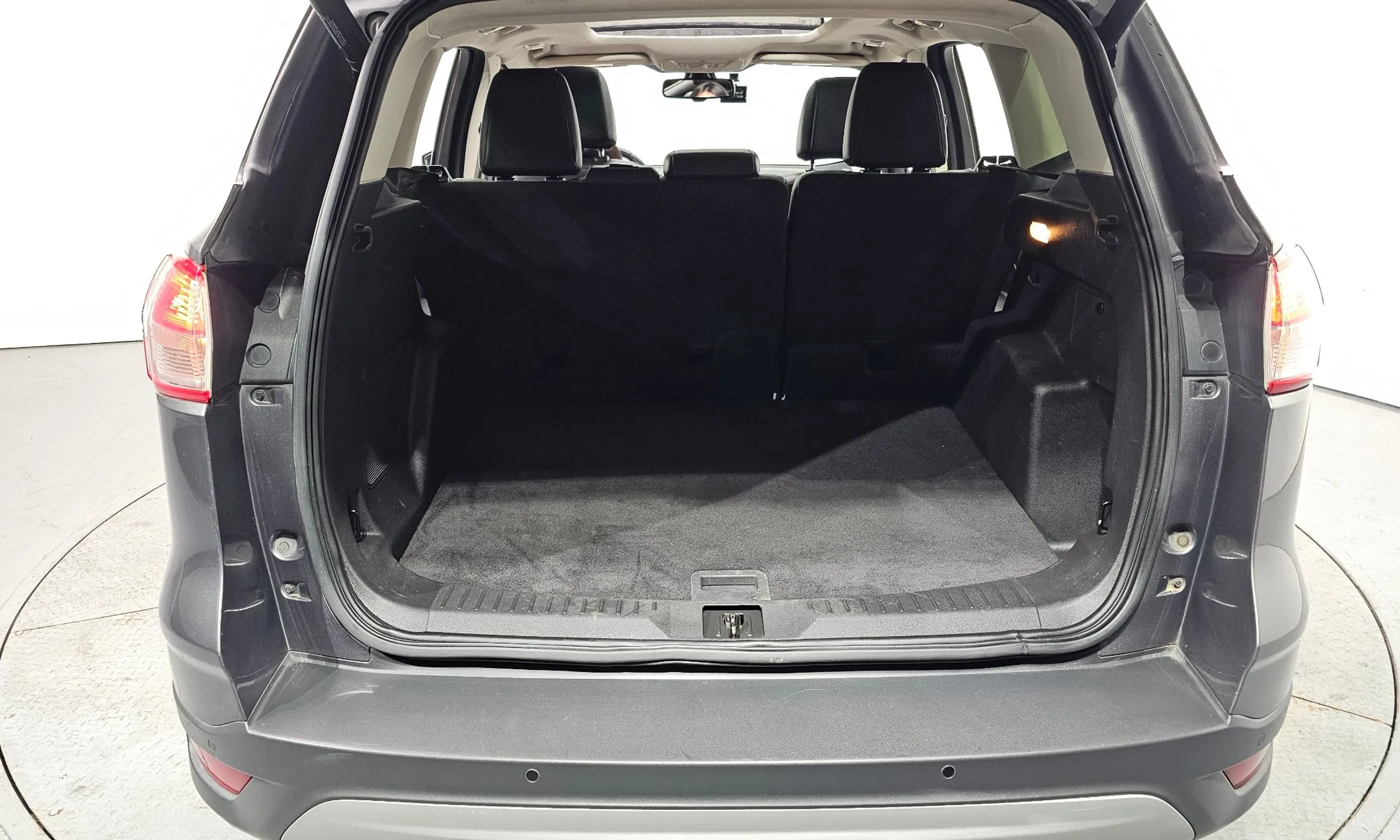 Ford Escape превью 20