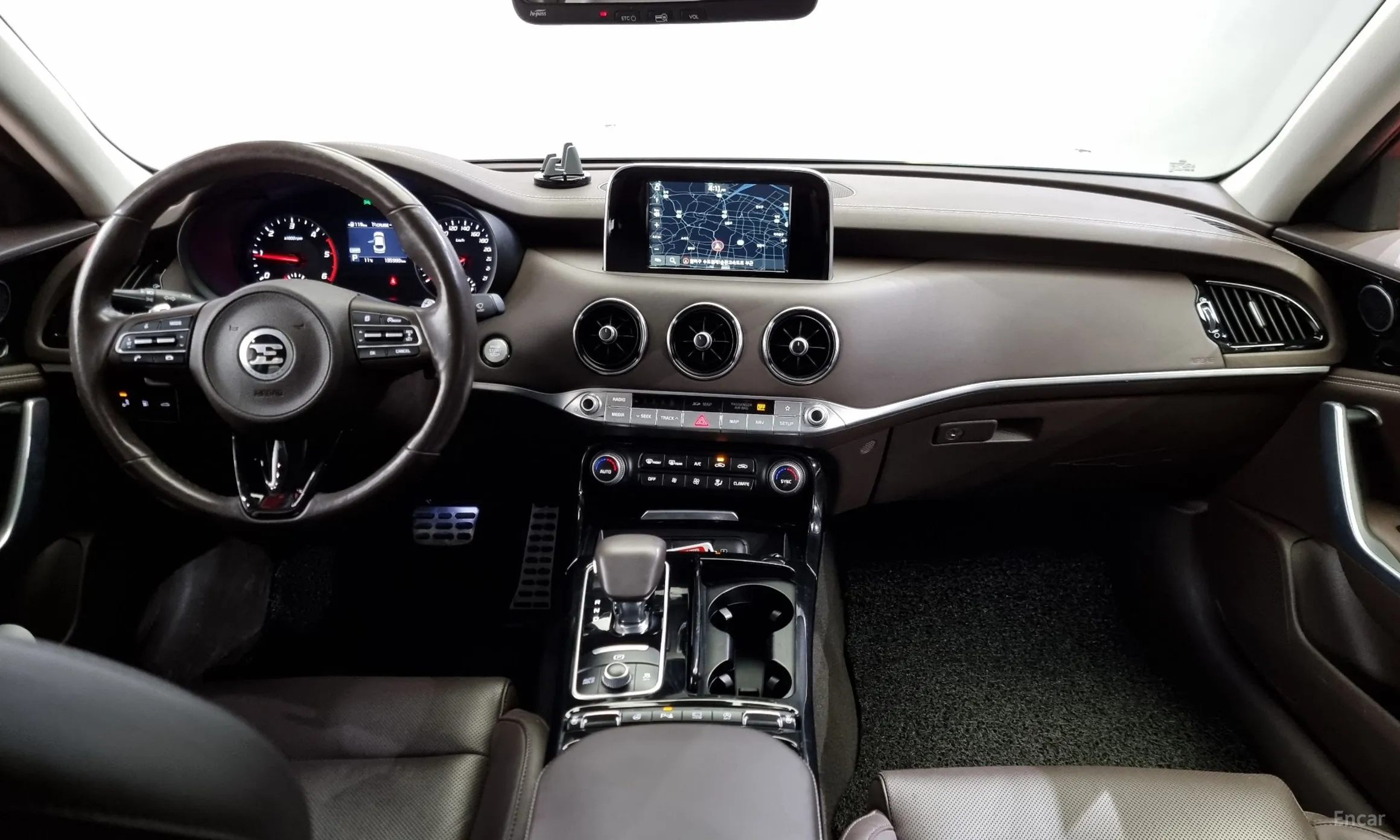 Kia Stinger превью 4