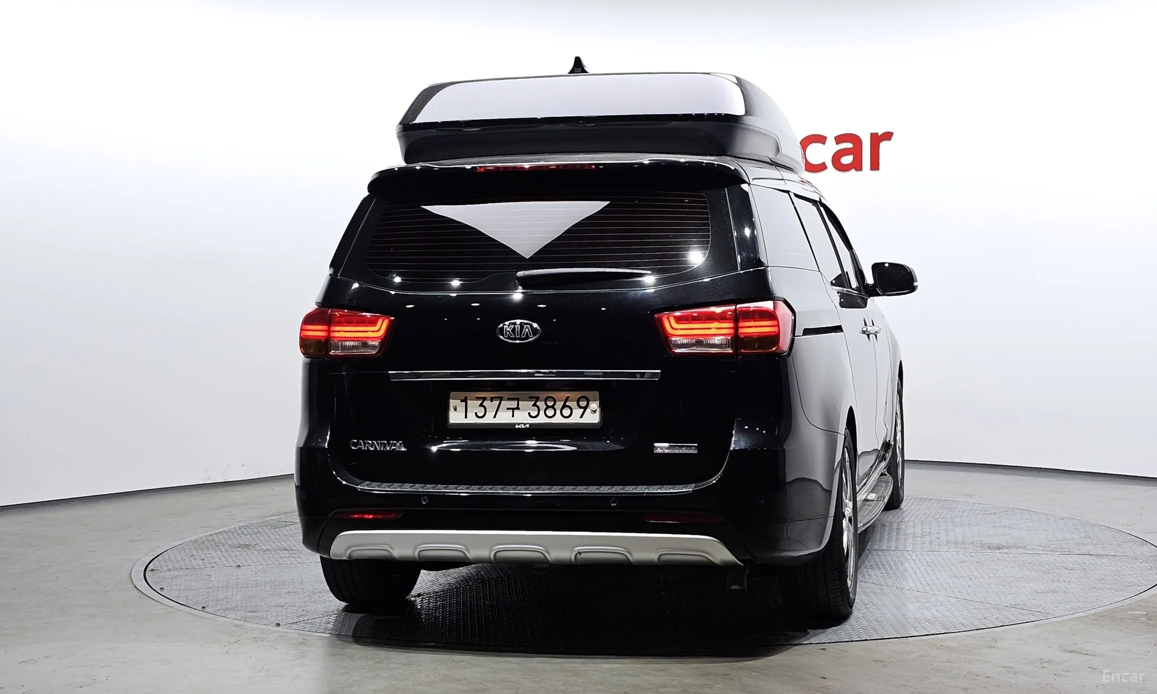 Kia Carnival превью 3