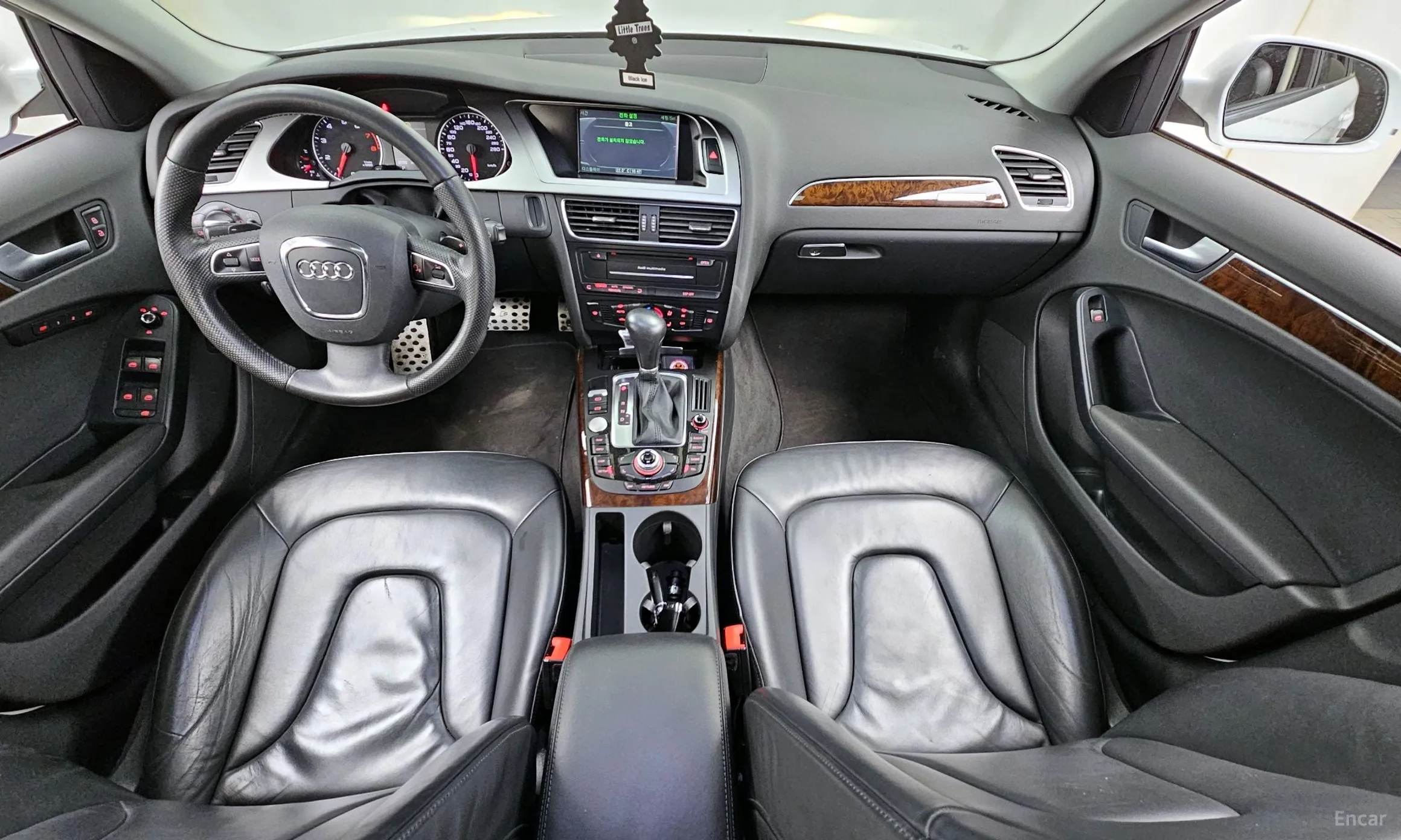 Audi New A4 превью 4
